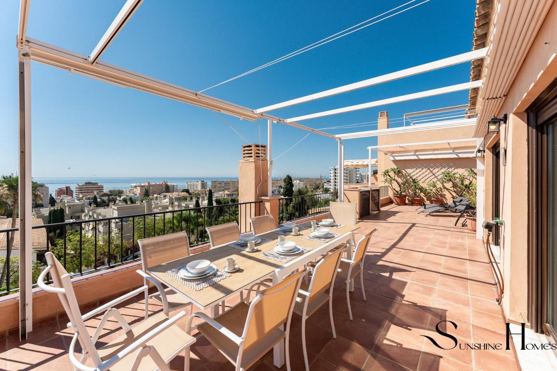 Magnificent 4br Oasis, Panoramic Terrace, Pool And Parking * Torremolinos