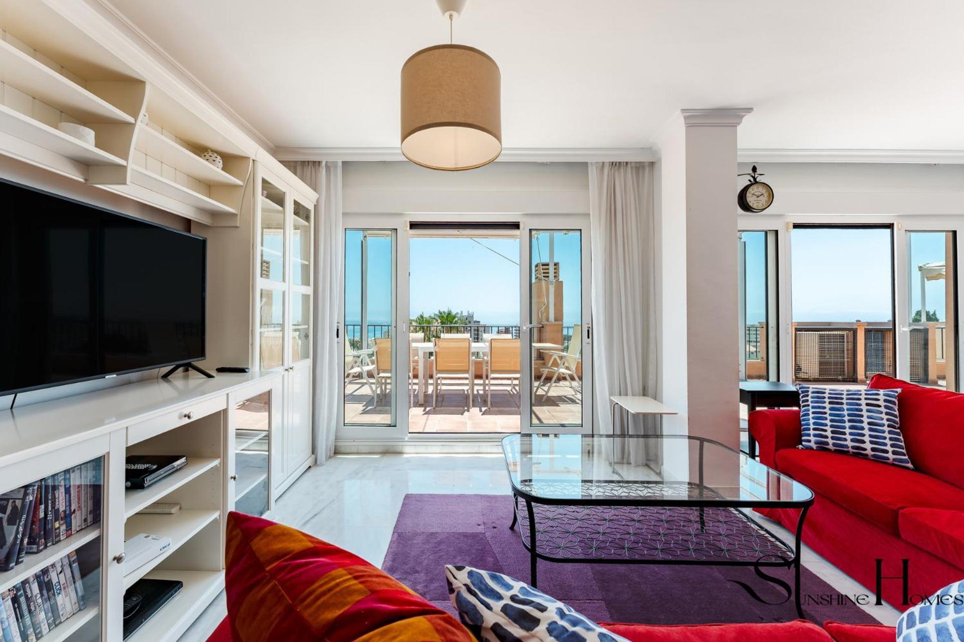 Apartment Magnificent 4br Oasis, Panoramic Terrace, Pool And Parking *