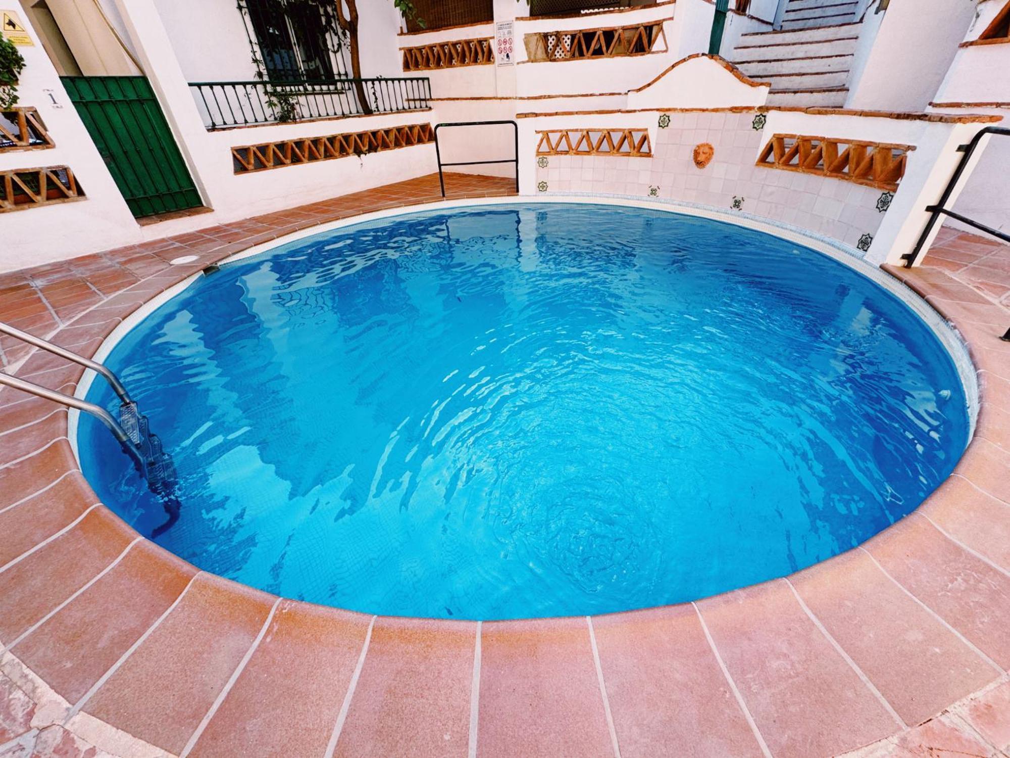 J&l Casa *