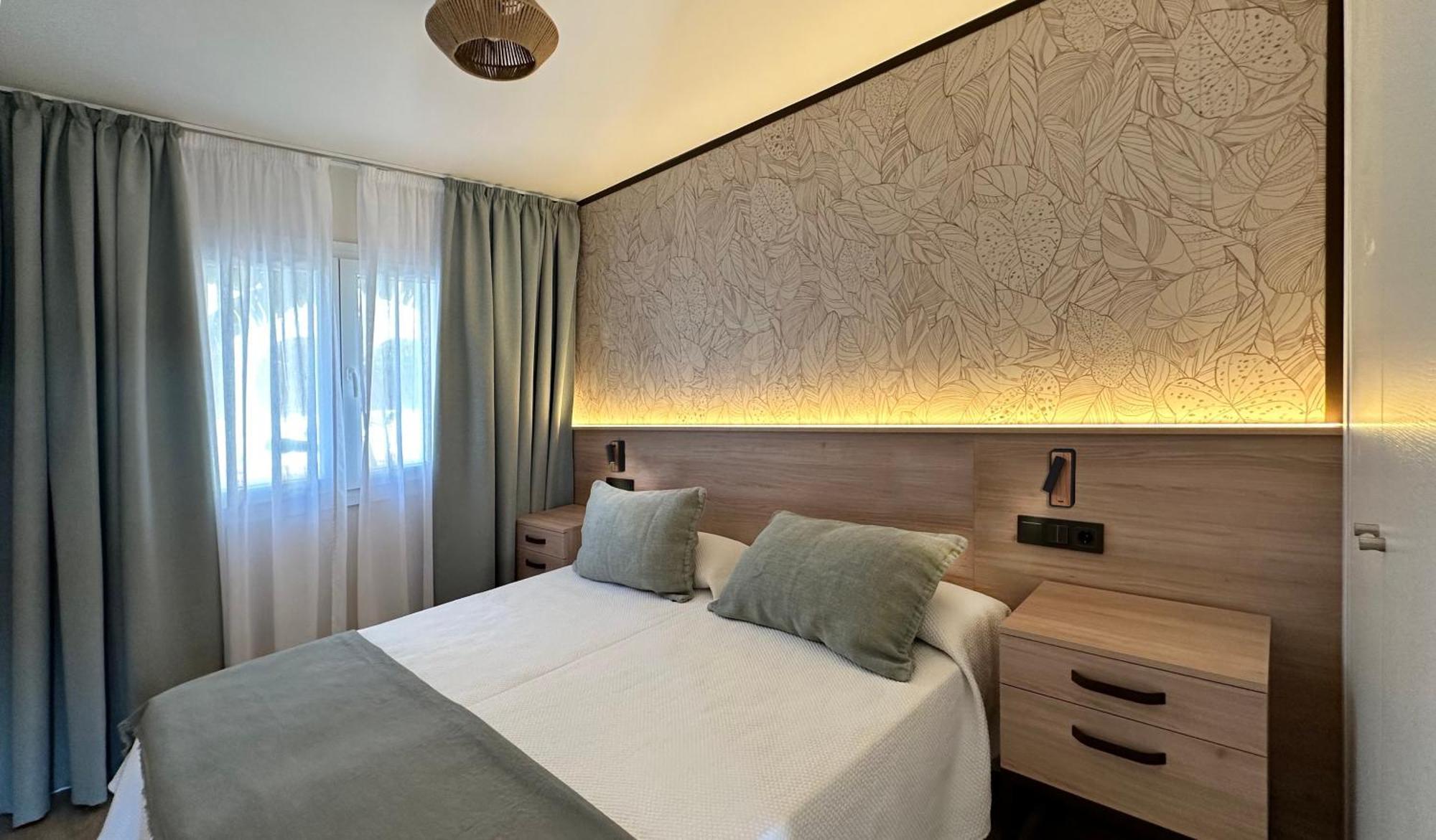 Hotel Puente Real 4*