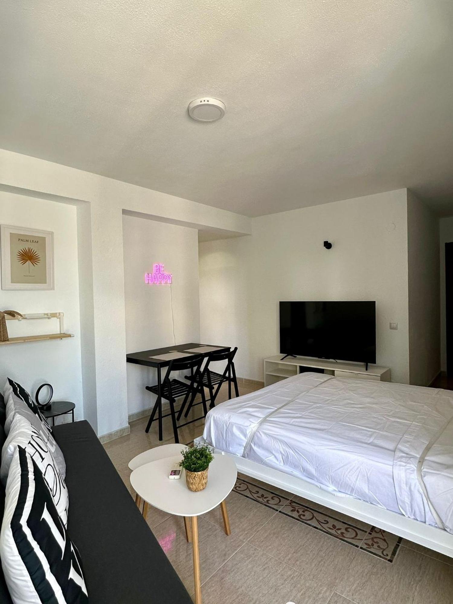 Estudio 500 Metros La Carihuela Playa Torremolinos