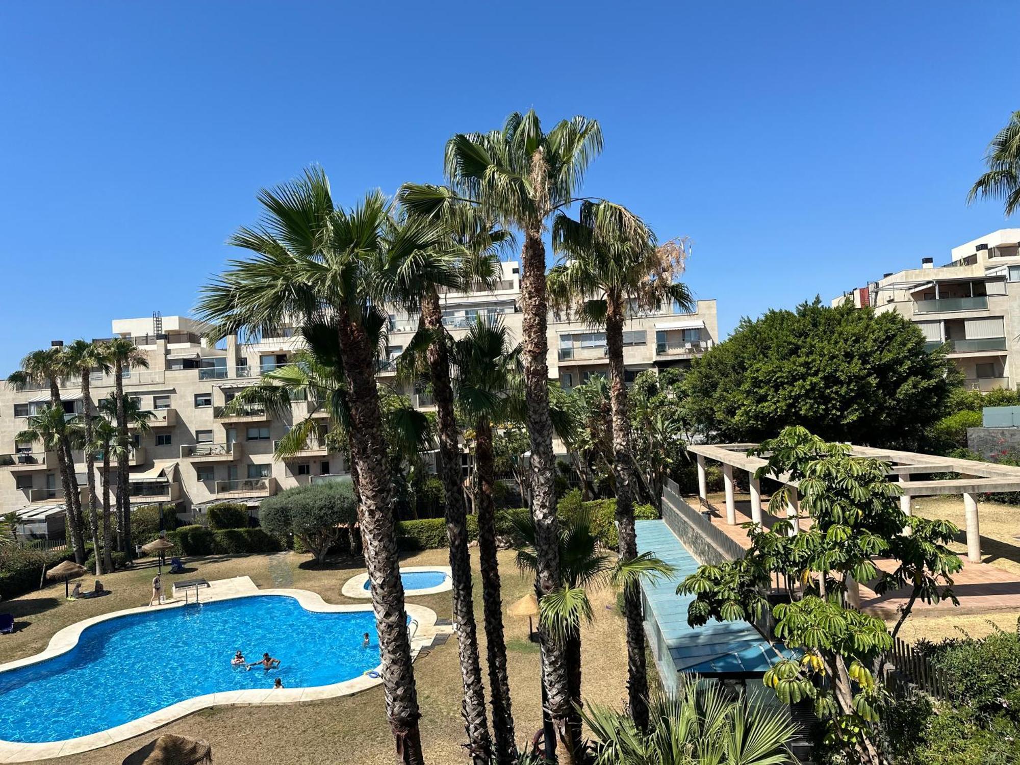 Tor- 2 Hab - Piscina - Terraza - Wifi Torremolinos