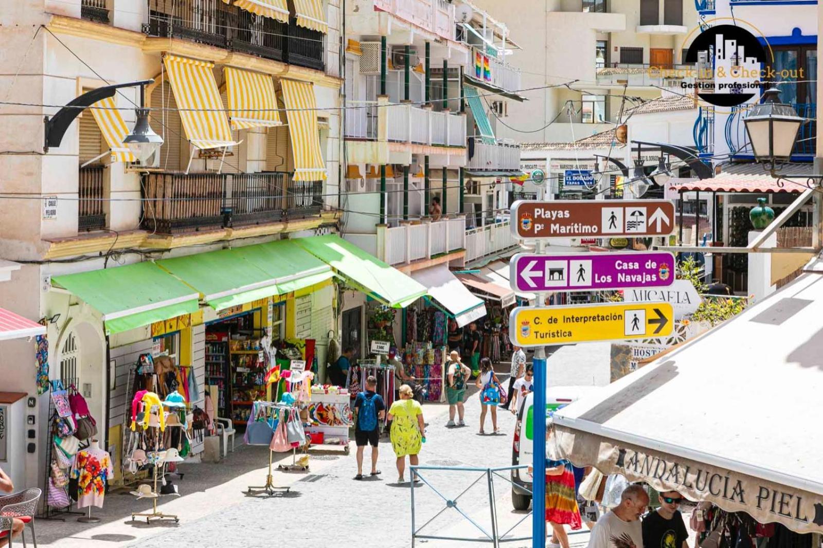 El Bajondillo A 30 Metros De La Playa * Torremolinos