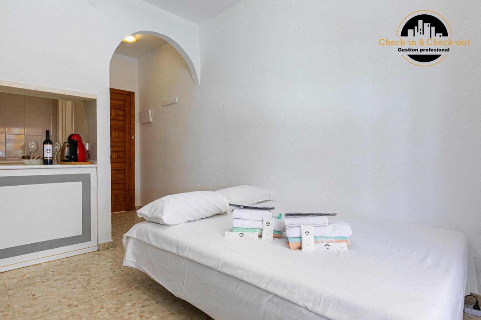 Apartment El Bajondillo A 30 Metros De La Playa Torremolinos