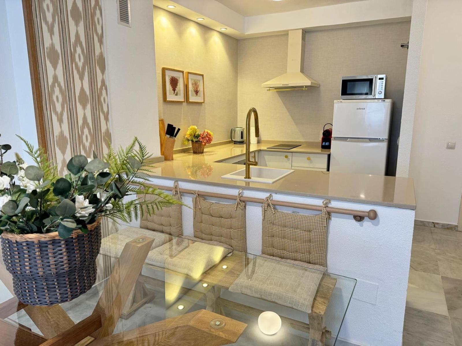 Nuevo Close To Sinese Design Homes Apartment *
