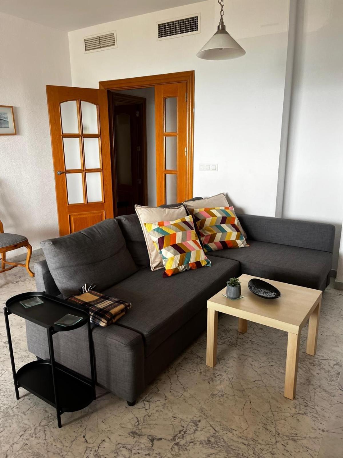 Frente Al Mar En Torremolinos, Malaga Apartment