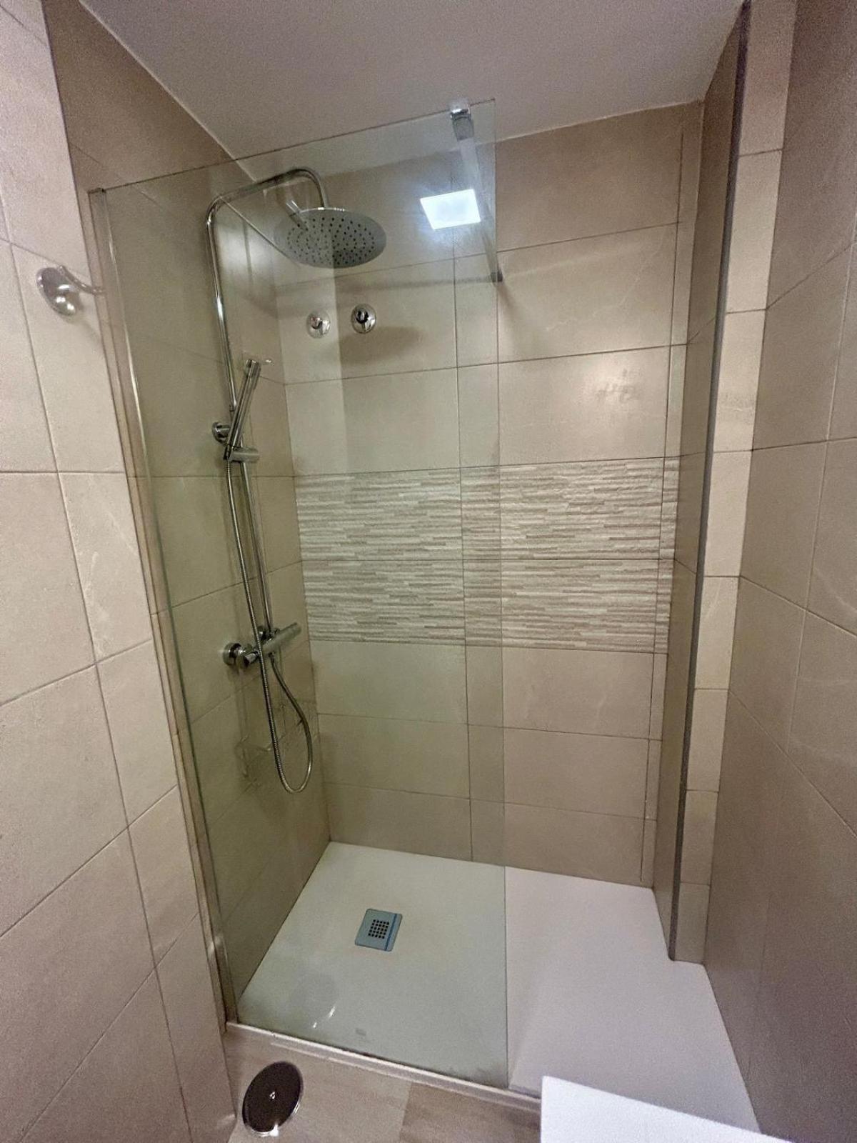 Centro Estudio Con Balcon *