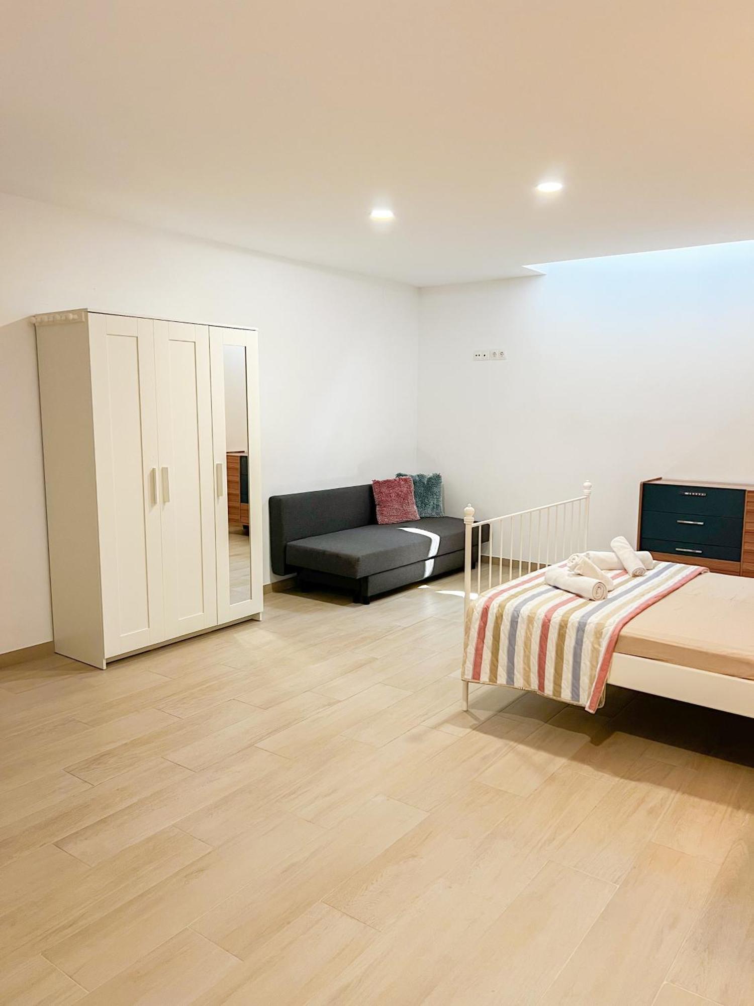 Modern & Family Flat Carihuela 3 Bdr Appartement Torremolinos