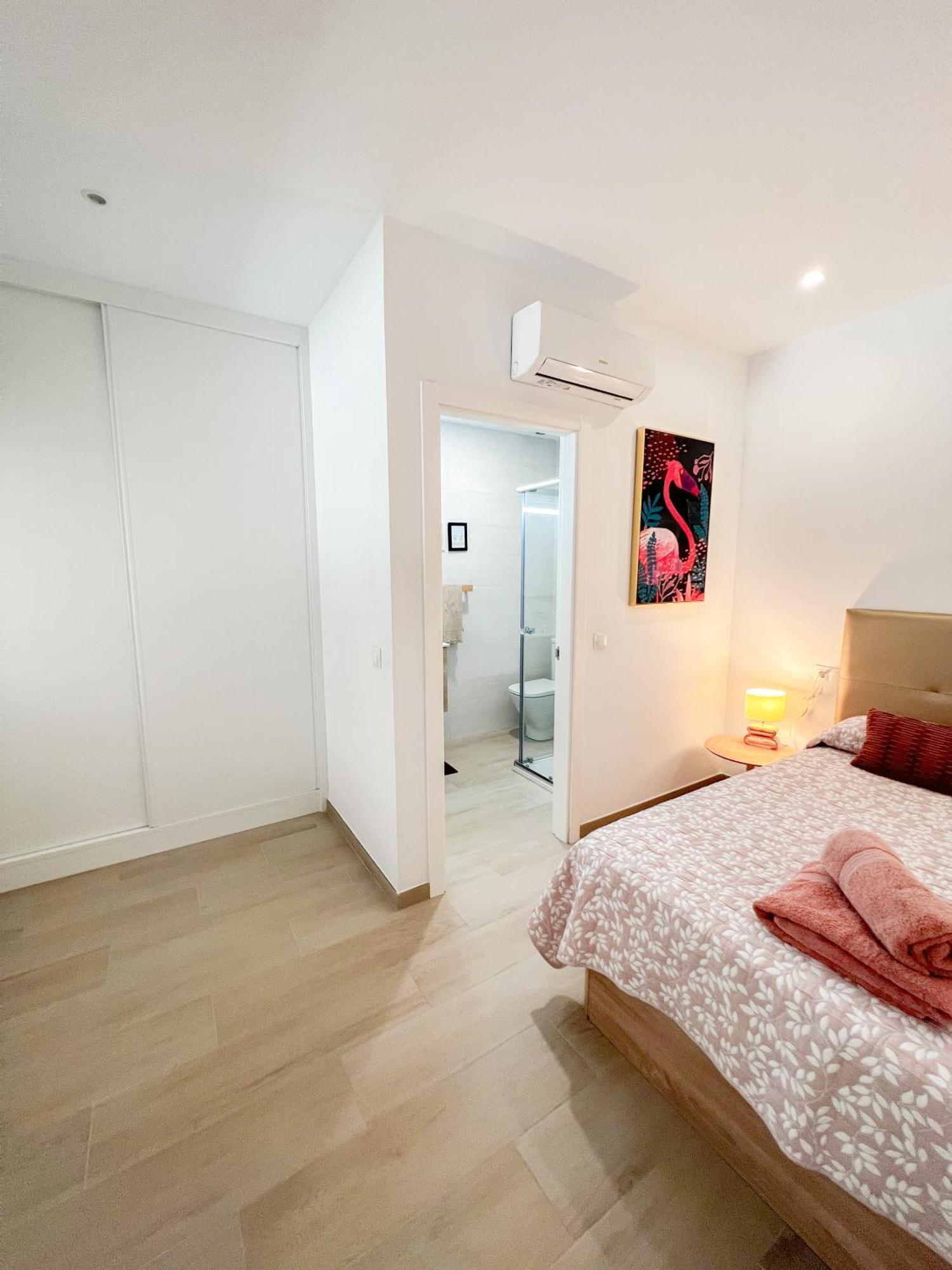 Modern & Family Flat Carihuela 3 Bdr Appartement Torremolinos