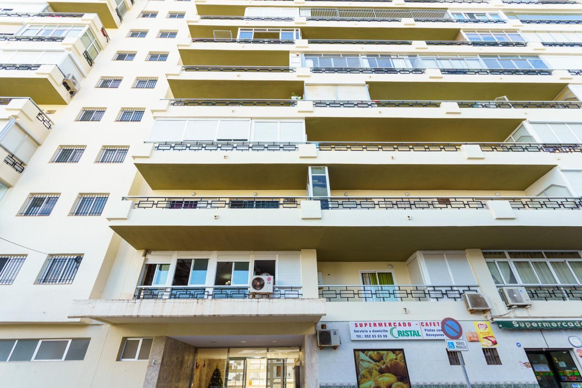 Malagasuite Carihuela Apartment *