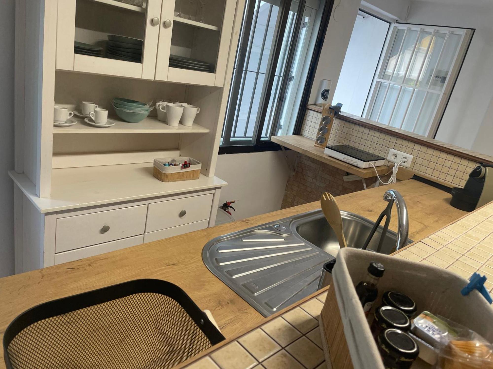 Neruka House Apartment *