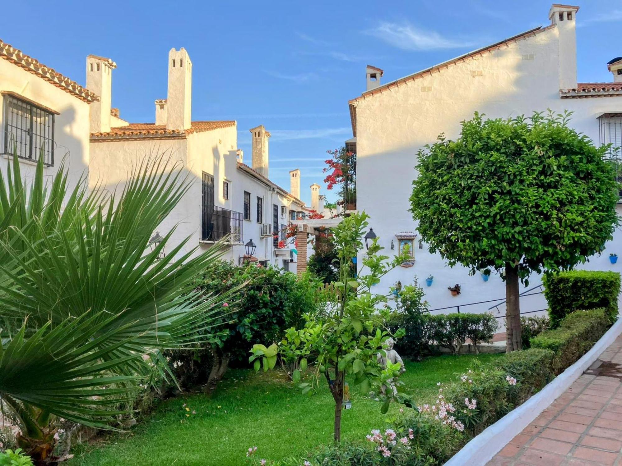 Casa Moderna Con Gimnasio Vakantiehuis
