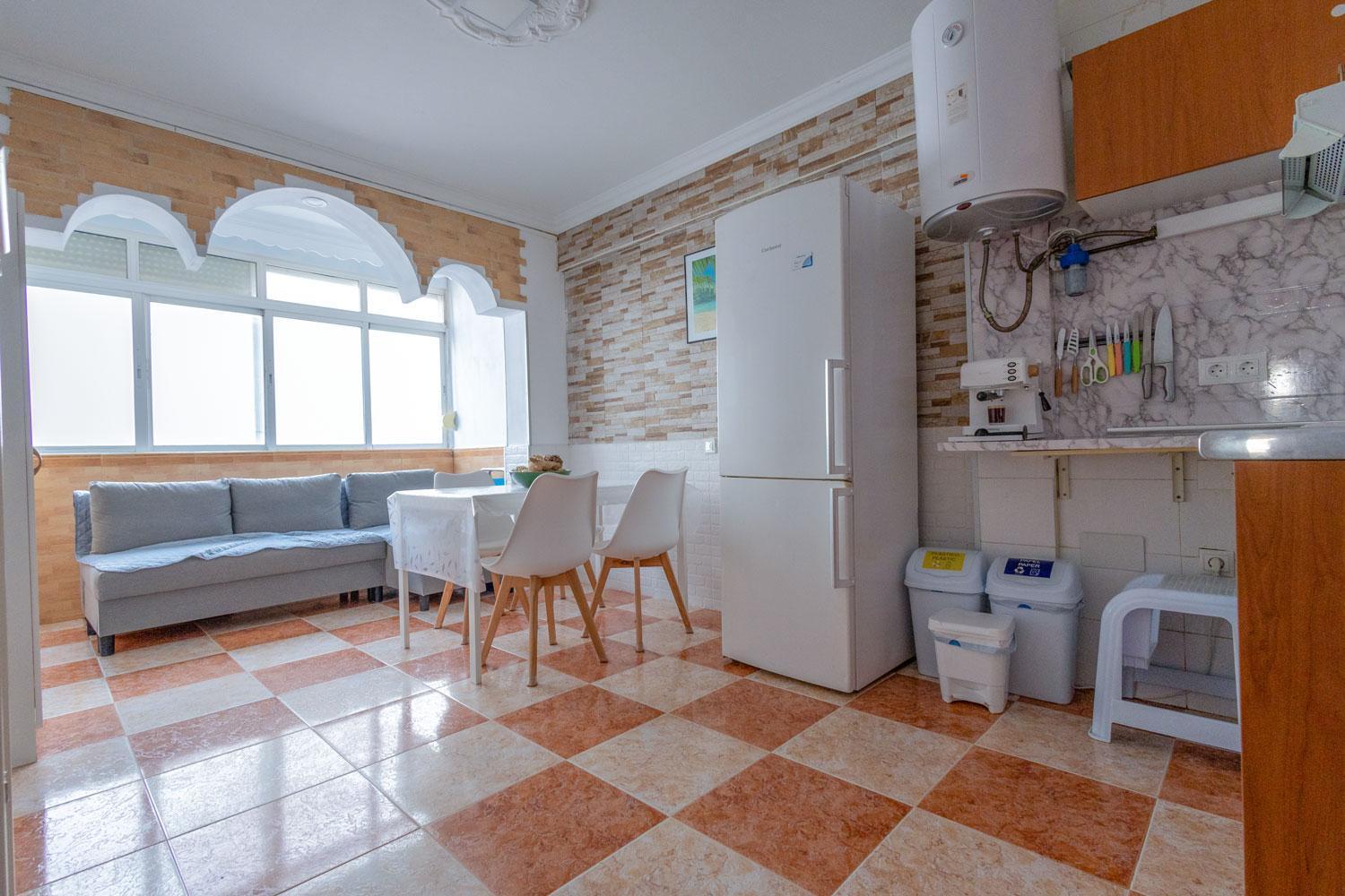 Habitacion Cama Matrimonio Piso Compartido Homestay *
