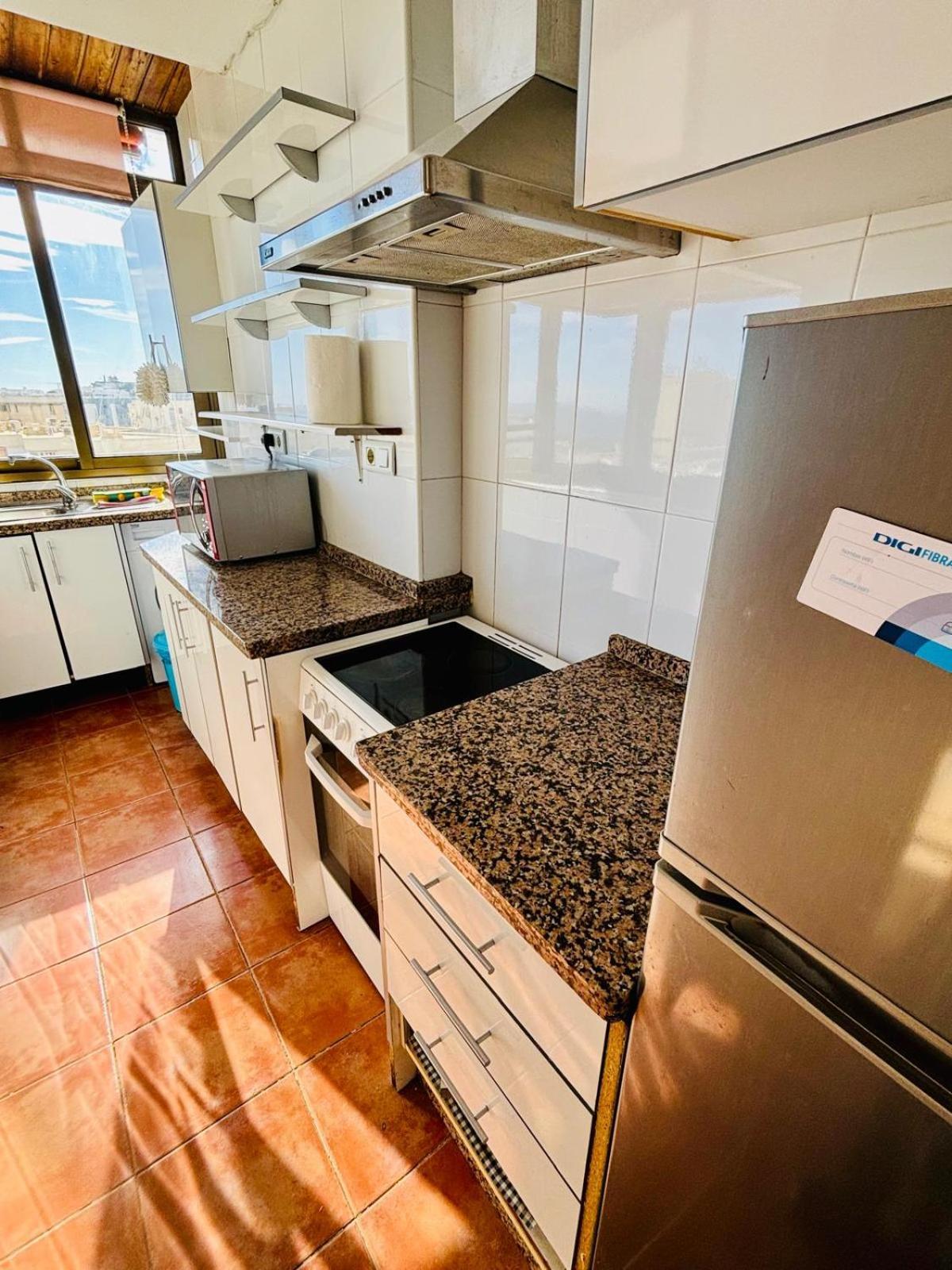 Estudio De 70 Mts 2 Personas En La Nogalera With Terrace Sea Views Torremolinos