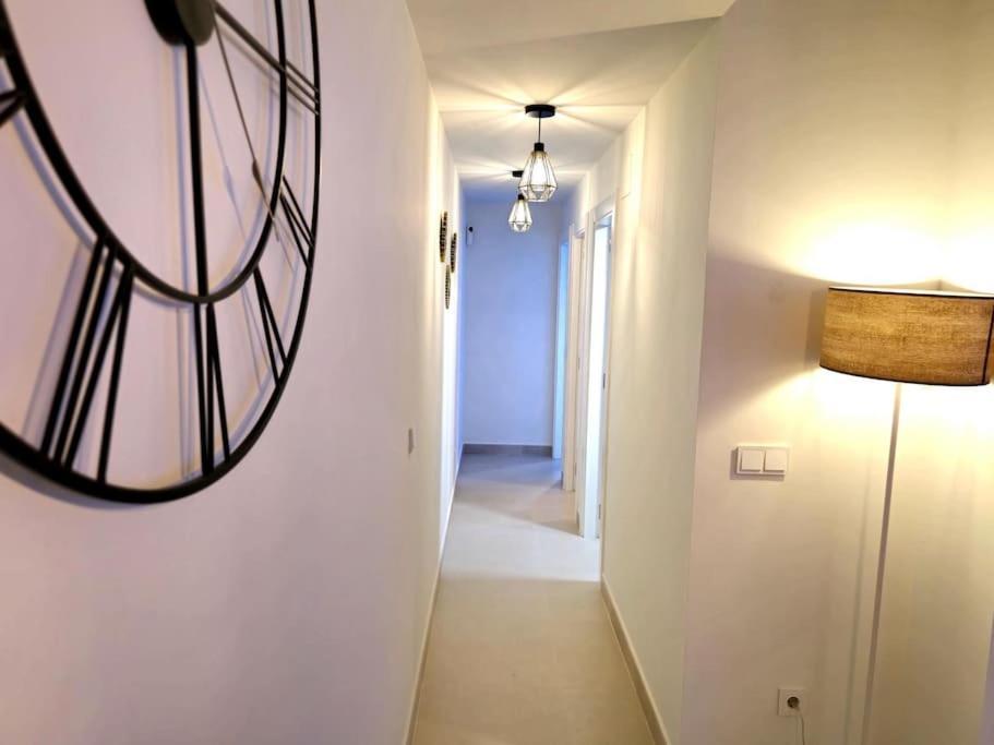 Samuel Luxury 2bedroom Apartment, Large Patio, Free Wifi And Private Parking By Namaste Elite *