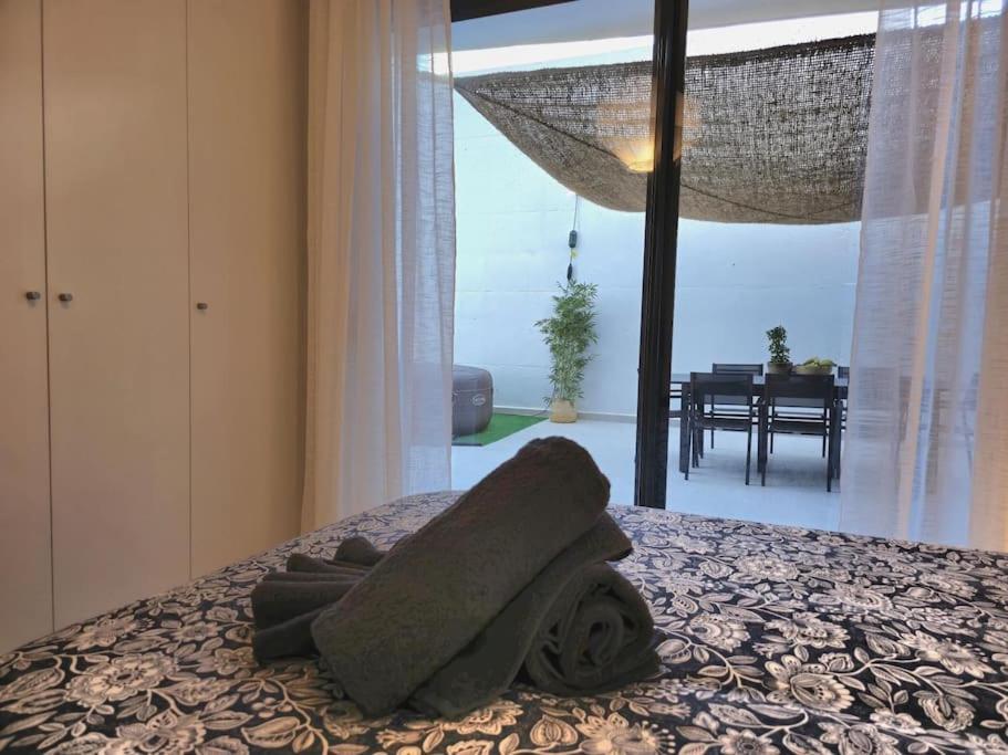 Samuel Luxury 2bedroom Apartment, Large Patio, Free Wifi And Private Parking By Namaste Elite Torremolinos