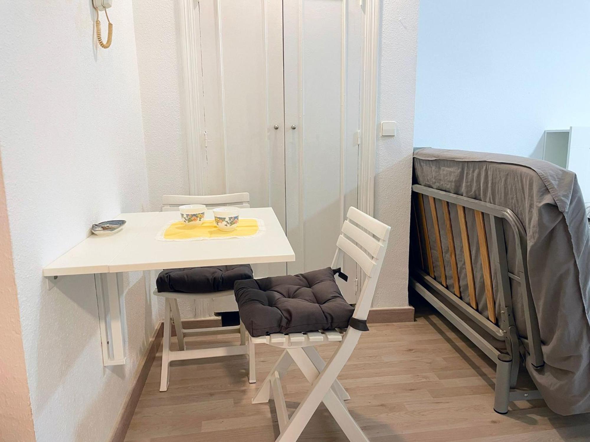 Estudio En El Centro De By Bebalmy *