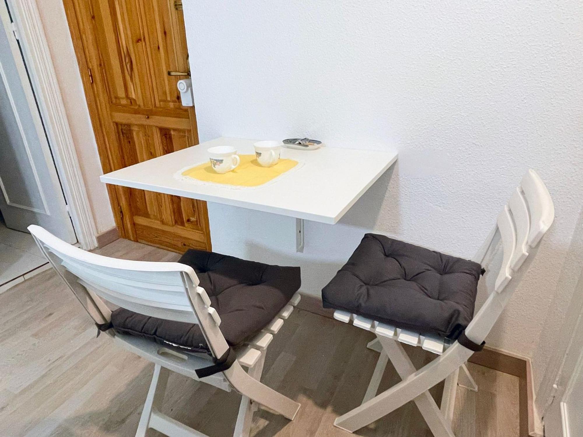 Estudio En El Centro De By Bebalmy Torremolinos