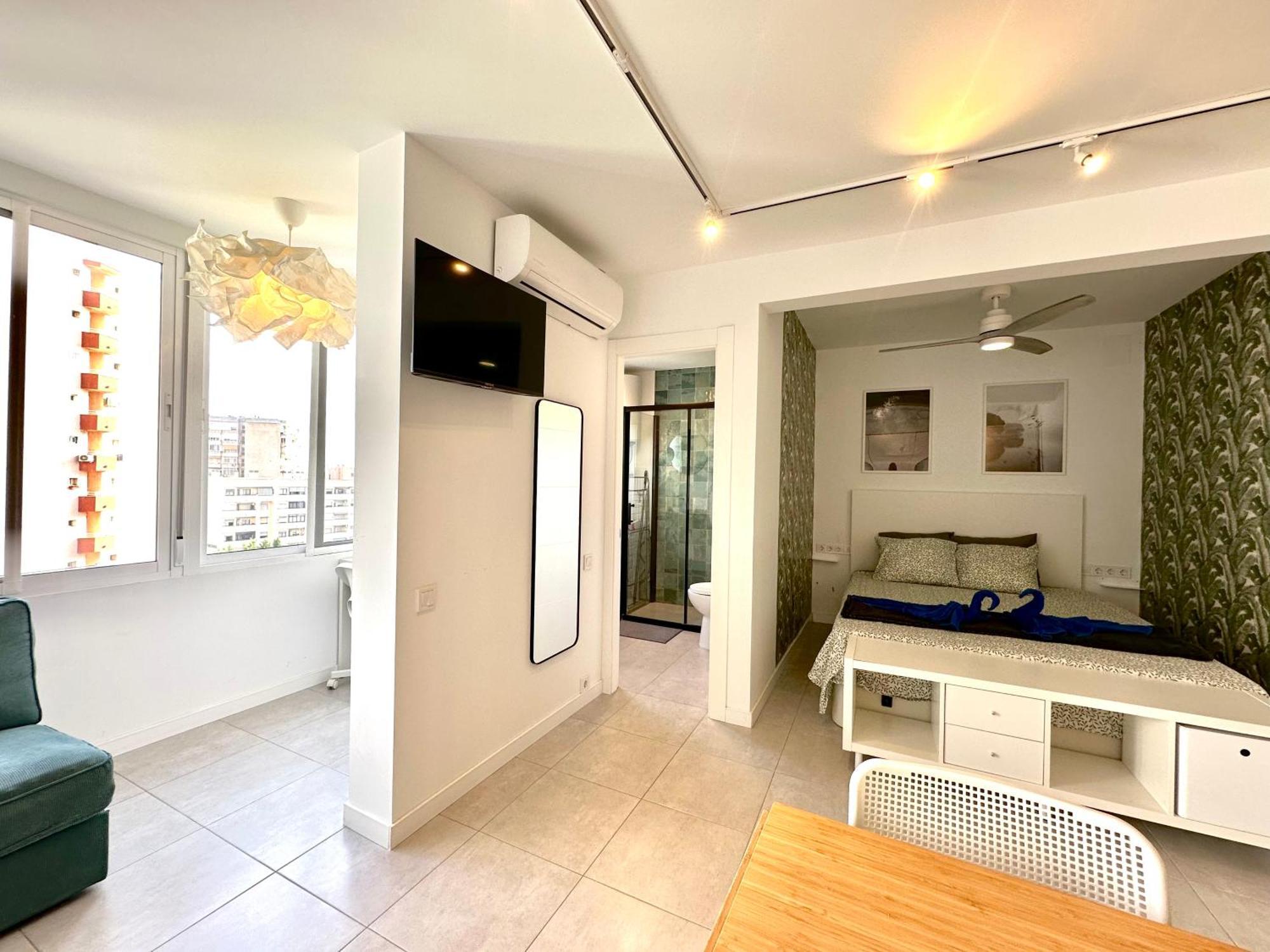 Cg5 - Reformado, 1 Dormitorio, Vistas, Centro 50 Metros Y Playa 700 Metros Torremolinos