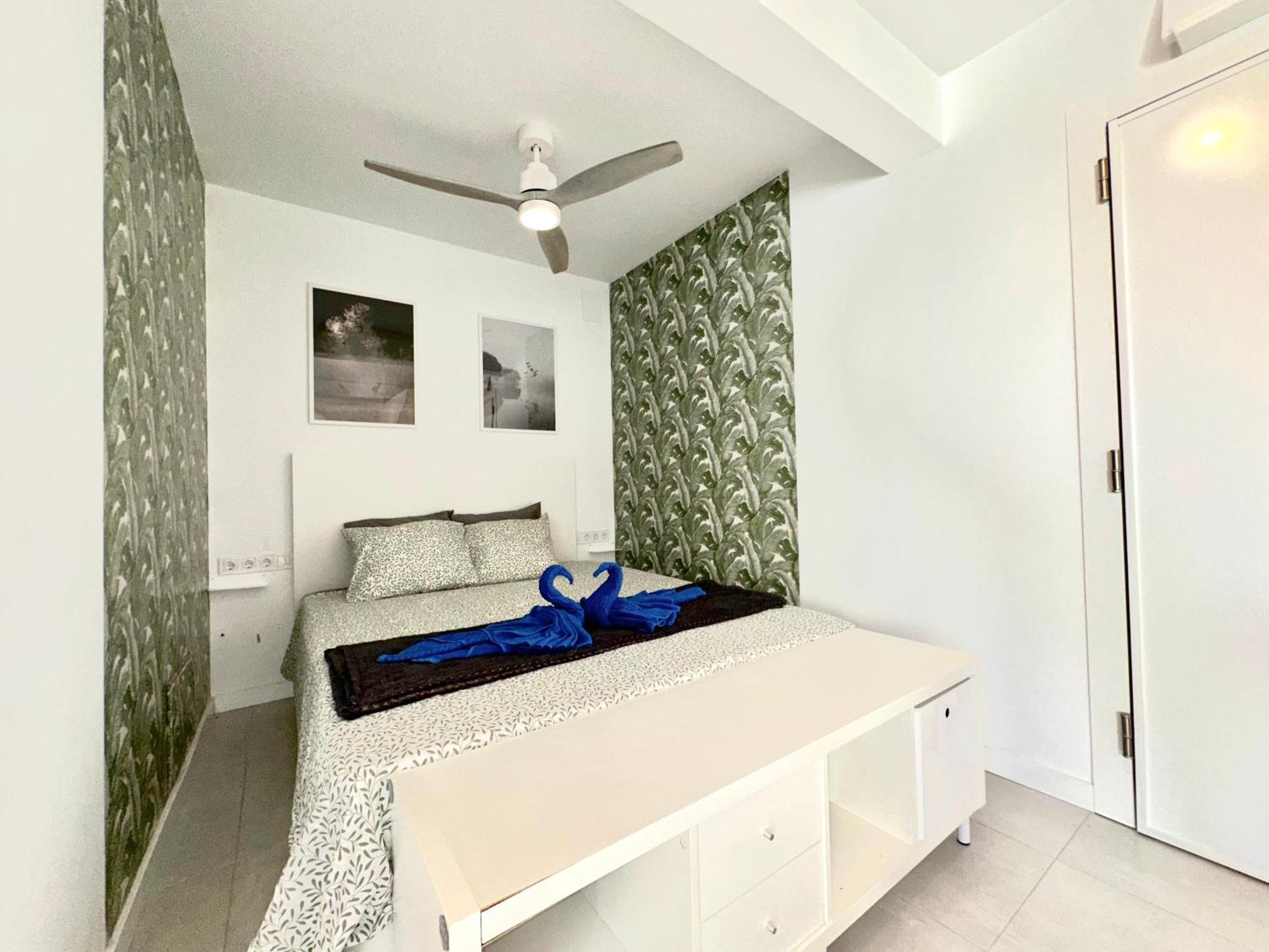 Apartment Cg5 - Reformado, 1 Dormitorio, Vistas, Centro 50 Metros Y Playa 700 Metros