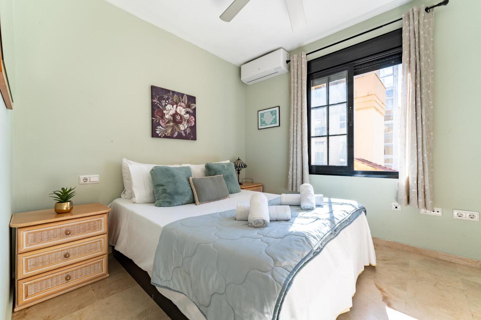Malagasuite Beautiful Pool & Parking Apartment Torremolinos