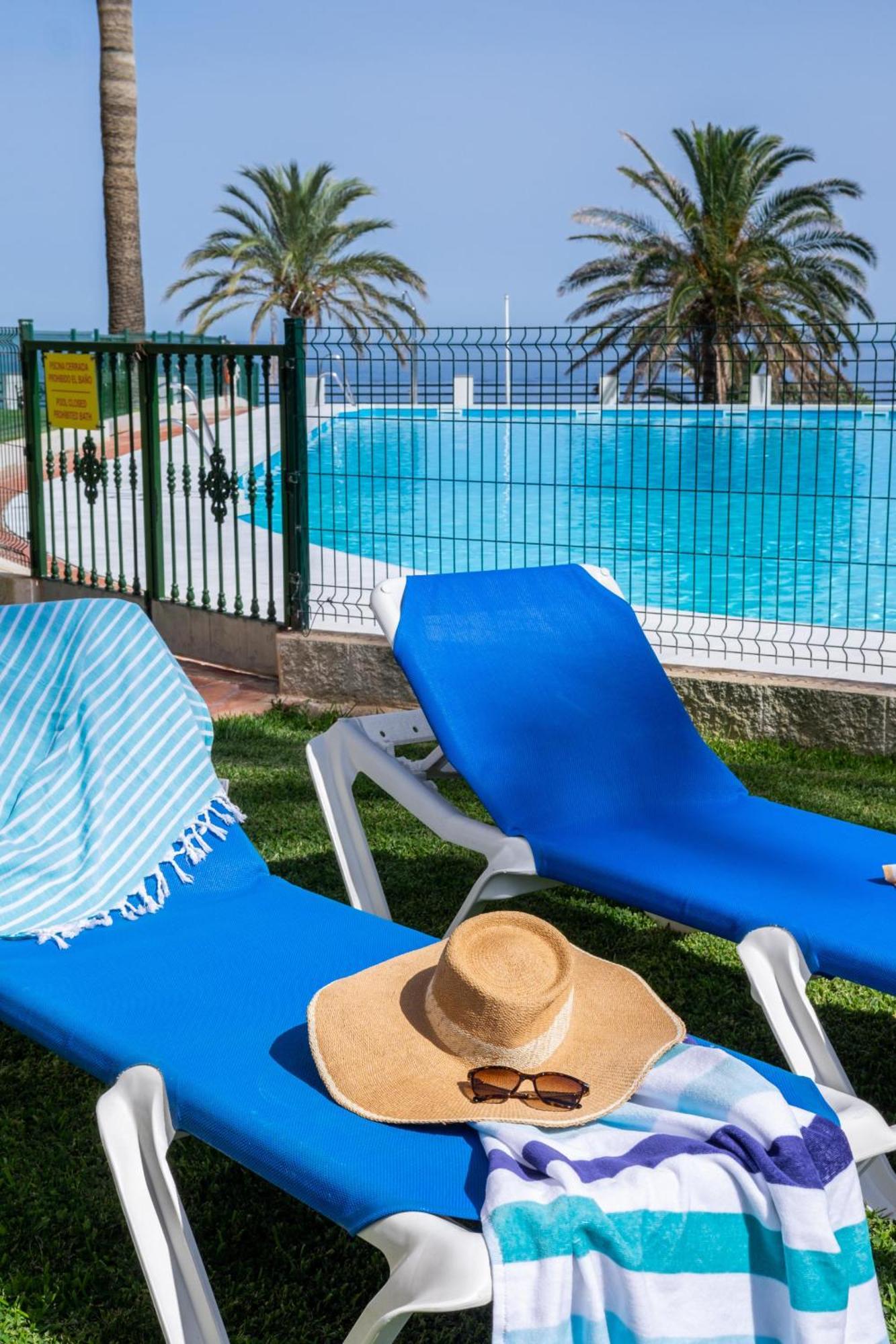 Apartamento The White Rock Private Access To The Torremolinos