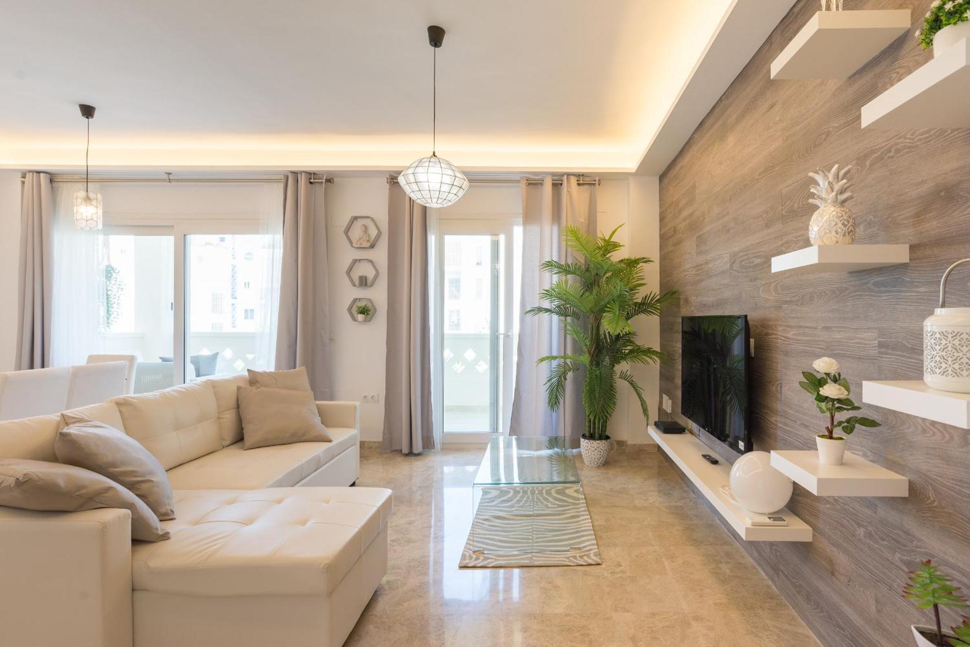 Saturnodream-4 Min To The Beach-seasonal Pool * Torremolinos