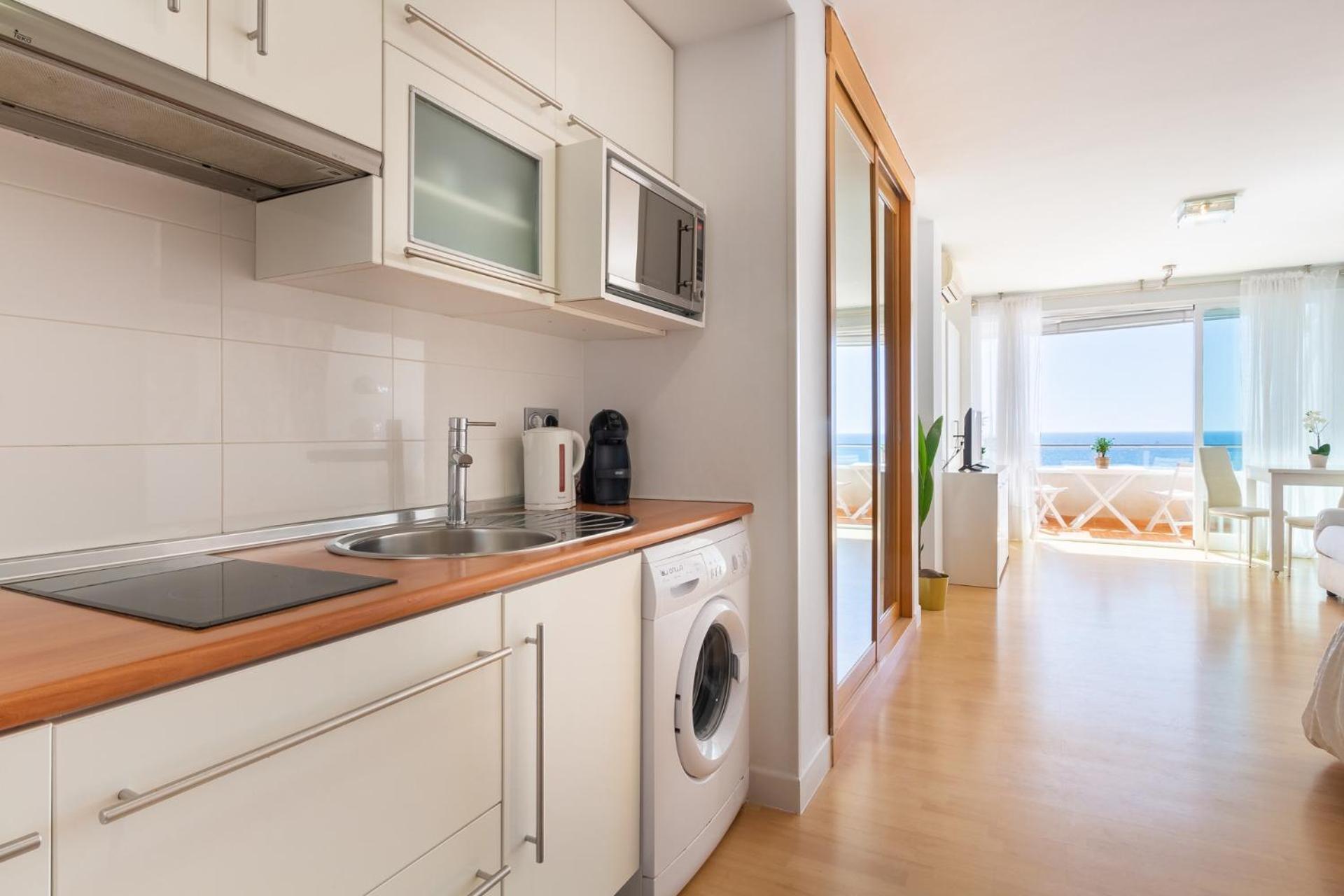 Roca Chica - Parking - Frente Playa - Terraza - Wifi - Bajondillo Y Carihuela Apartment Torremolinos