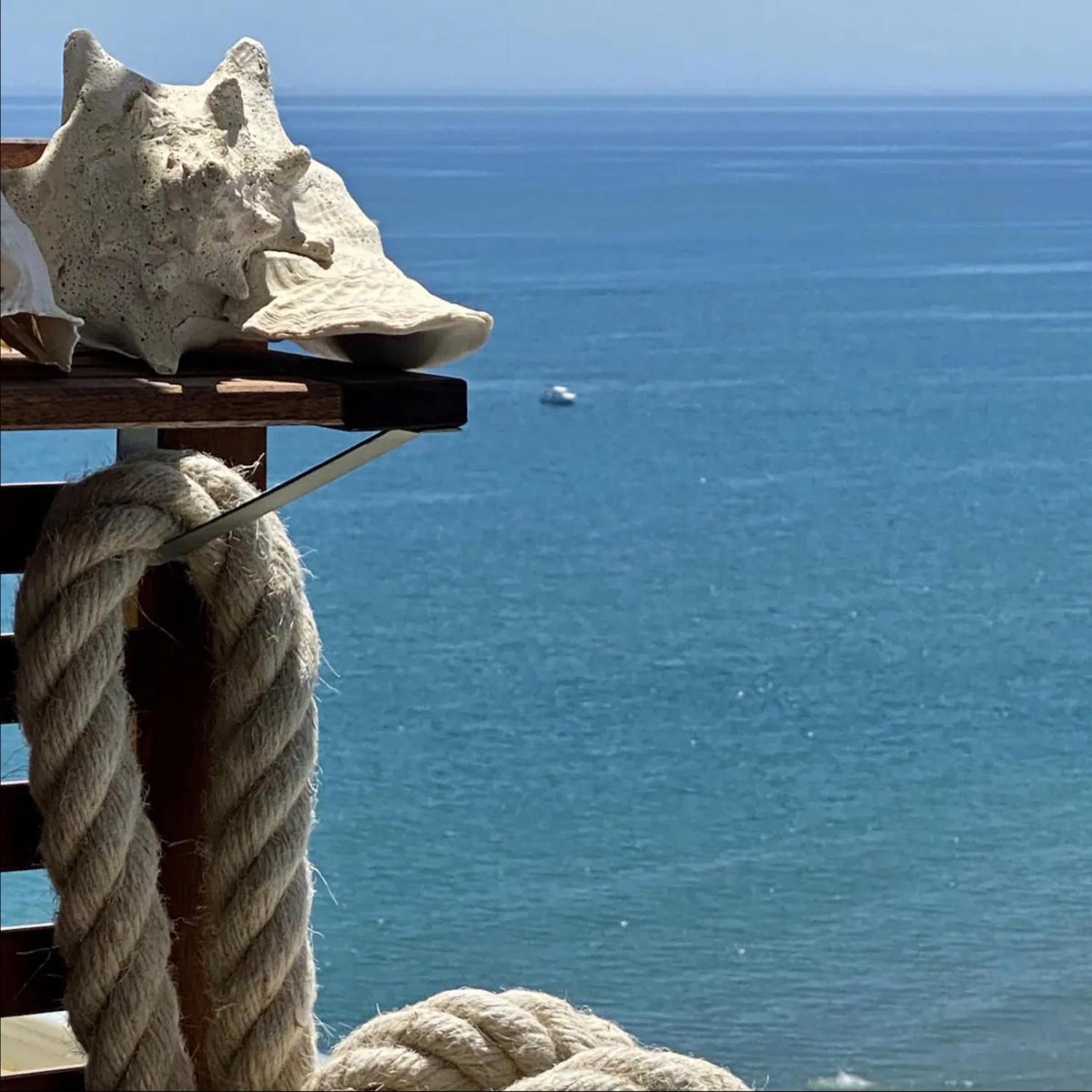 Torre De La Roca * Torremolinos