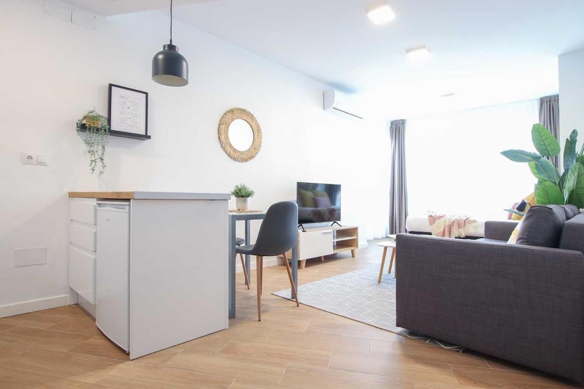 Moderno Estudio En * Torremolinos