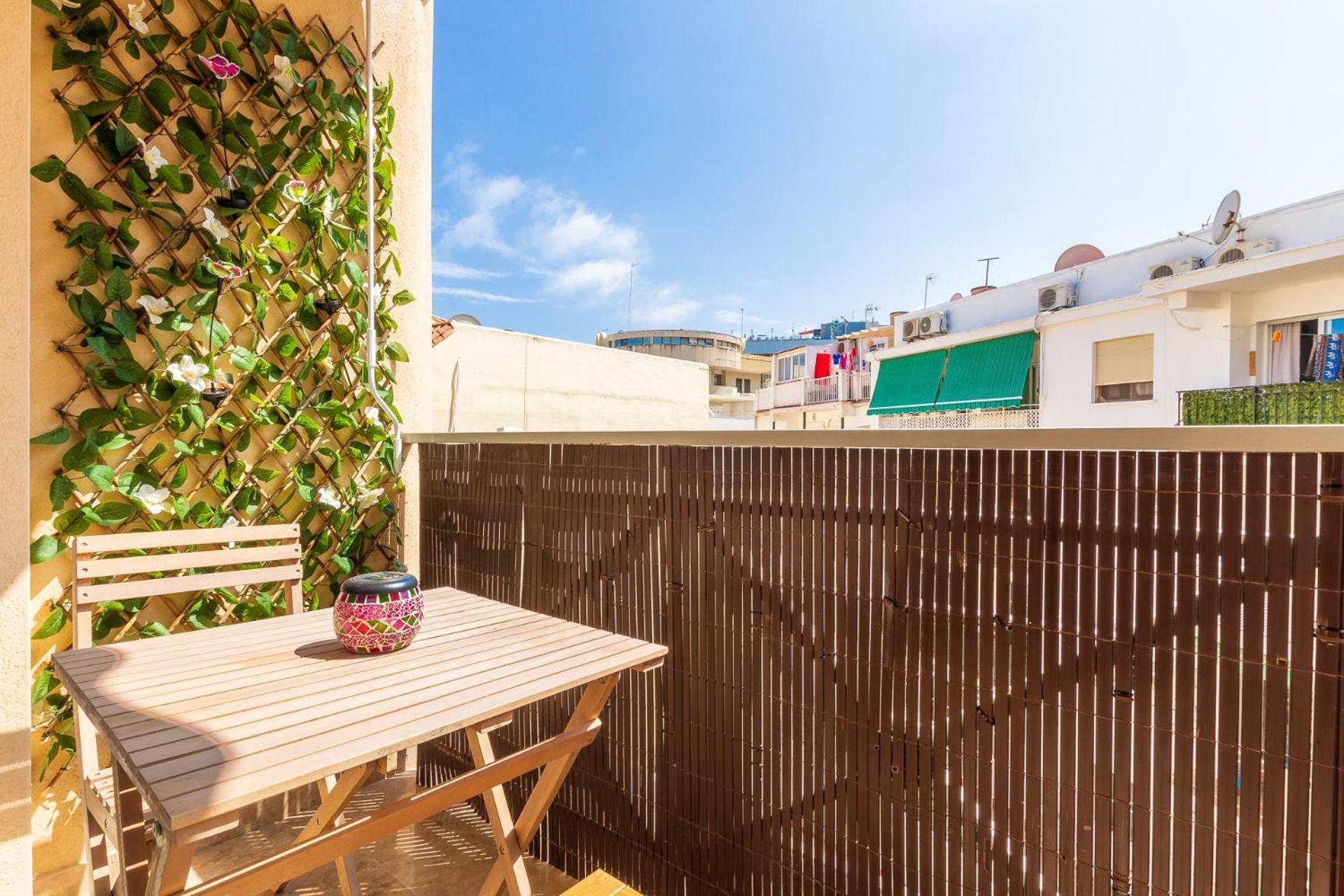 ¡terraza, Relax Y Wifi! A 50m De La Playa *