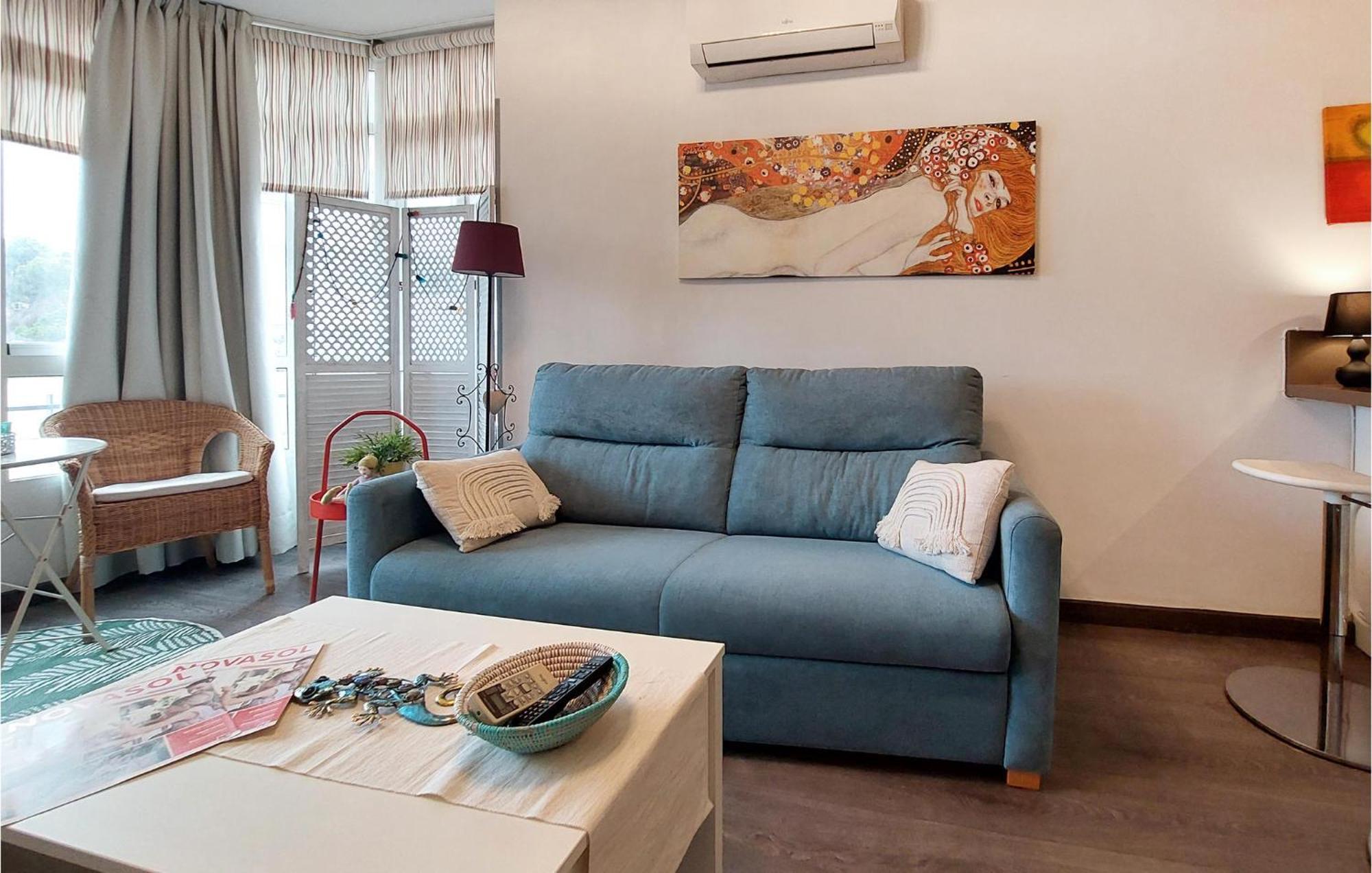 Awesome In With Kitchen Apartment *