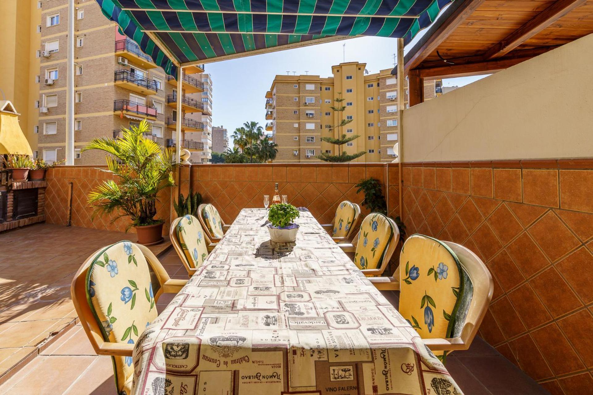 Malagasuite Relax & Pool Torremolinos