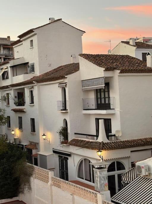 Ventana Al Mar Pool And Access With Elevator Torremolinos