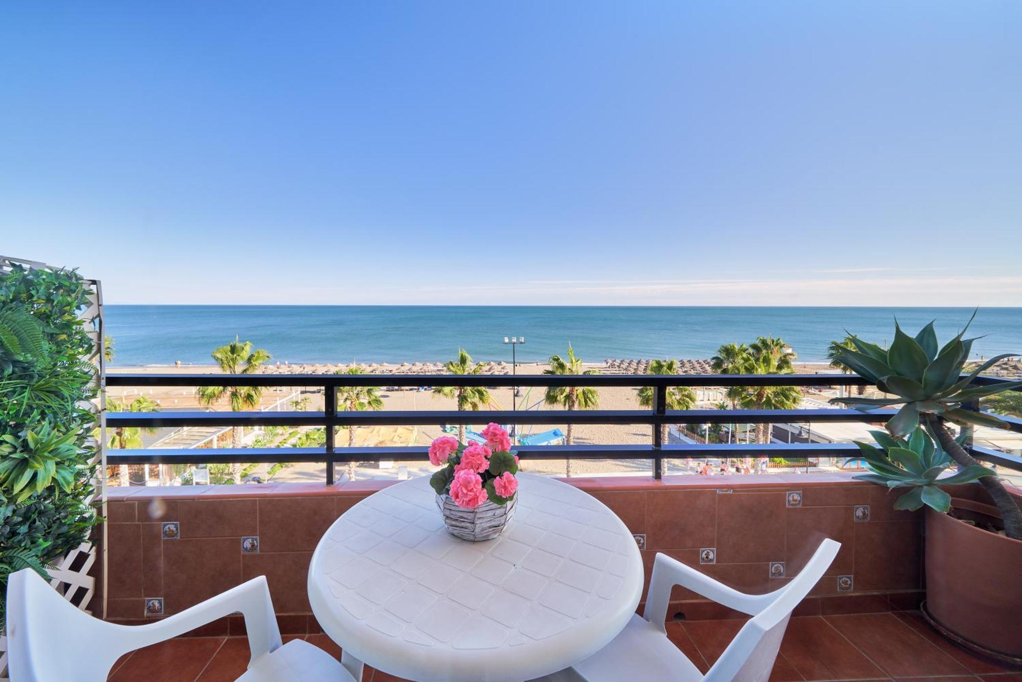 Playa Bajondillo Terrace - Free Parking
