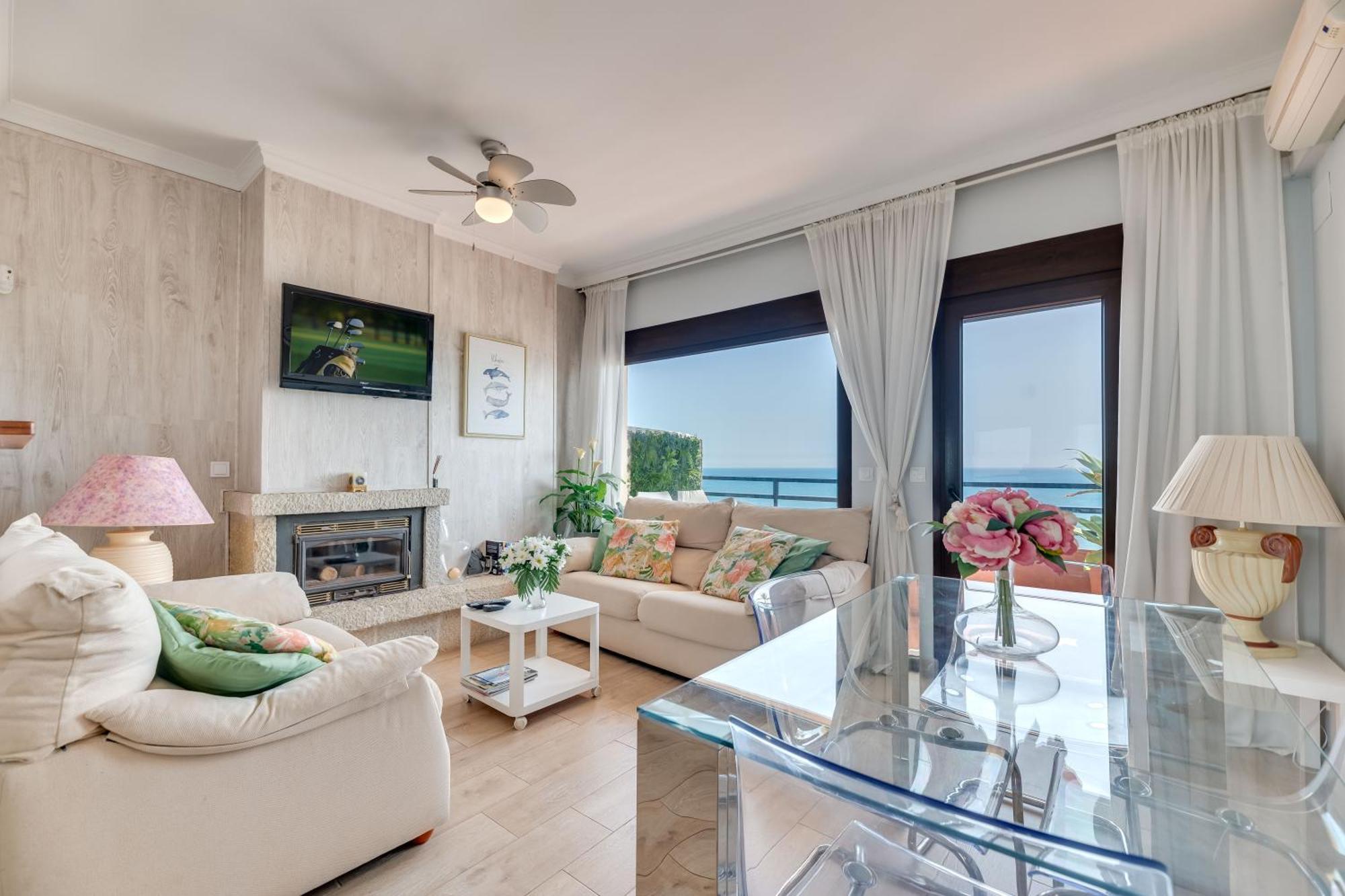 Playa Bajondillo Terrace - Free Parking Apartamento