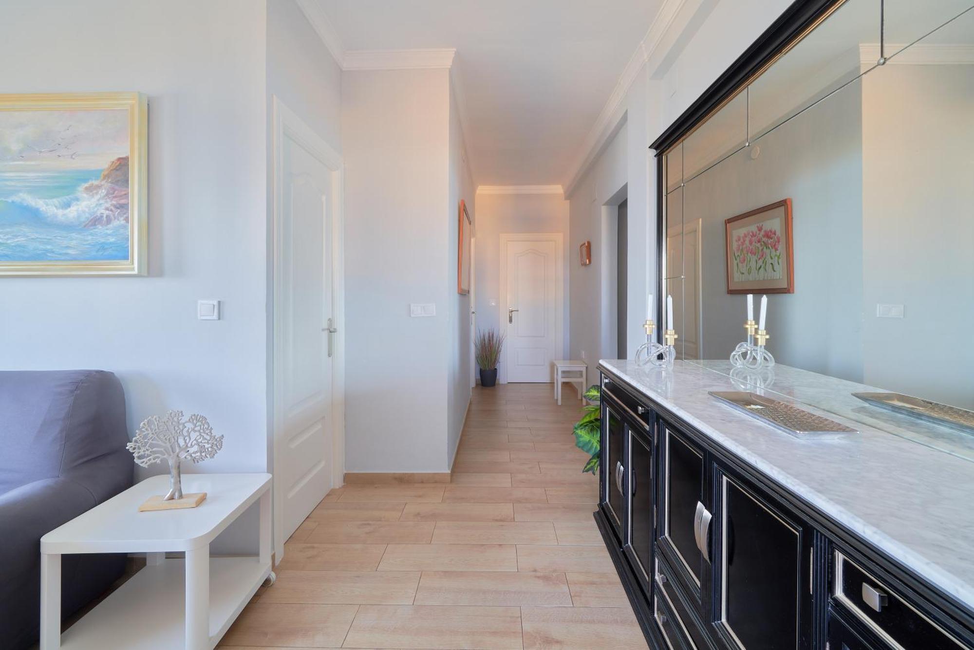Apartamento Playa Bajondillo Terrace - Free Parking