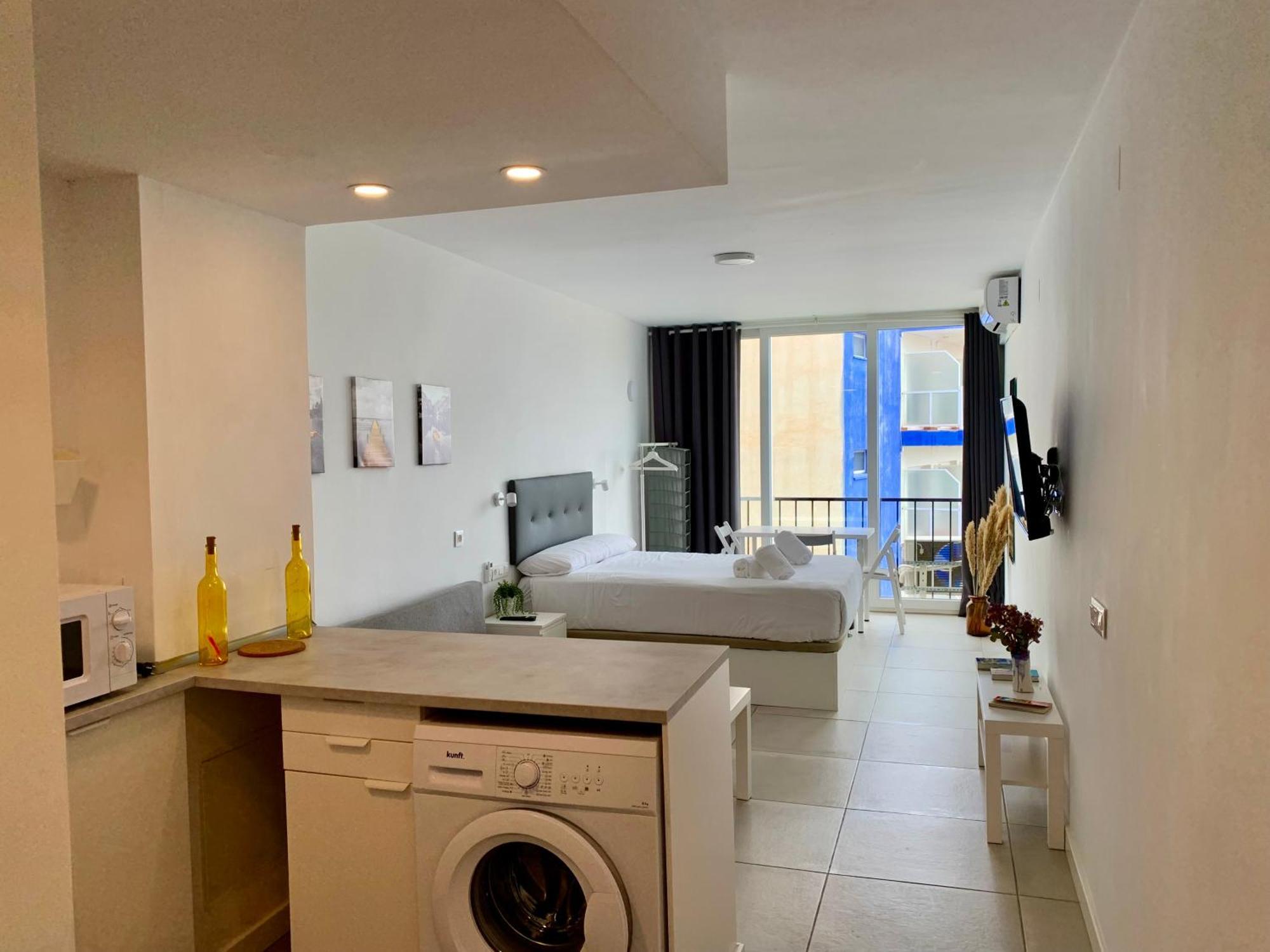 Apartment Inviting With Sea View Torremolinos