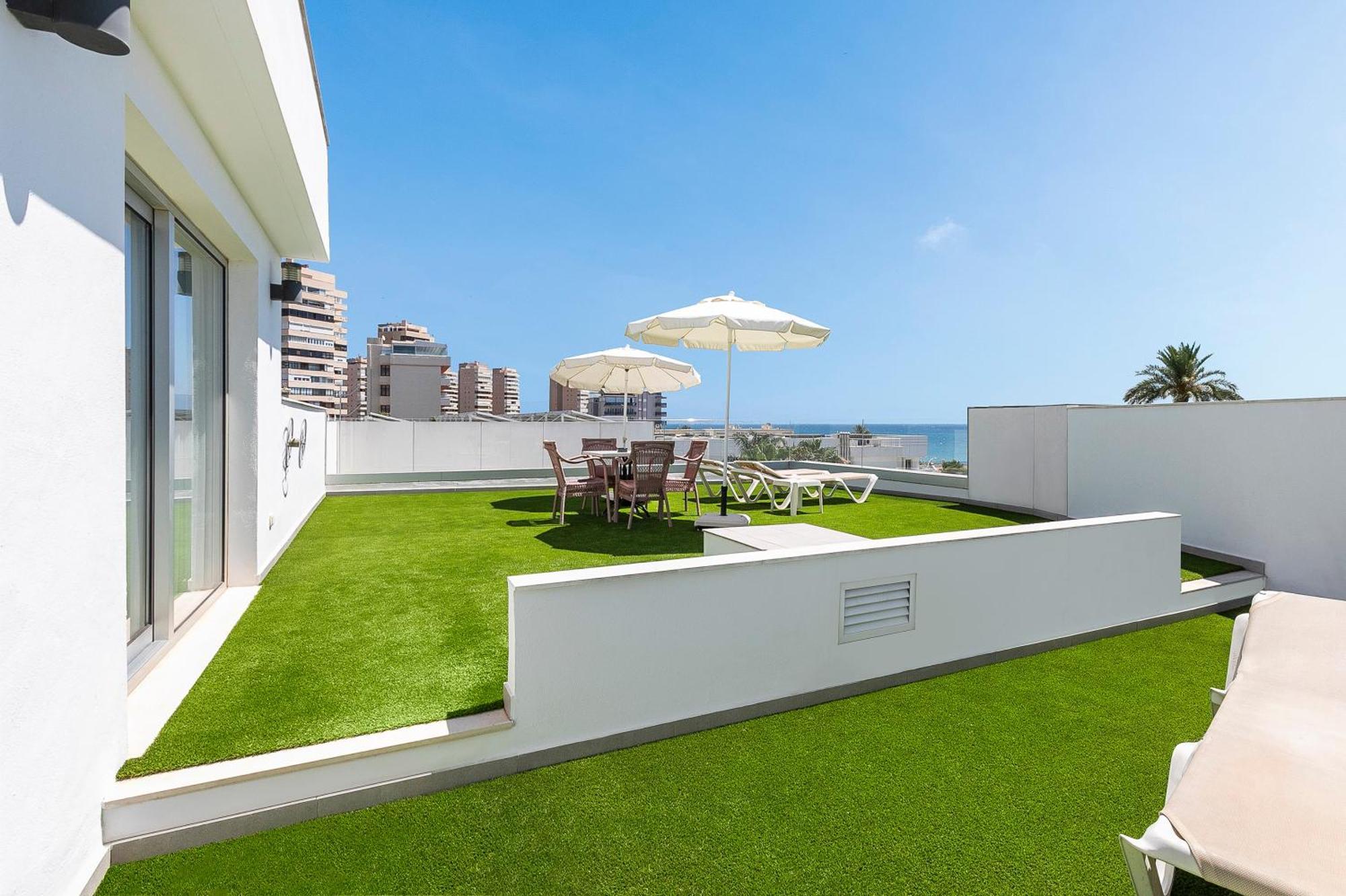 Sol - Don Pedro Hotel