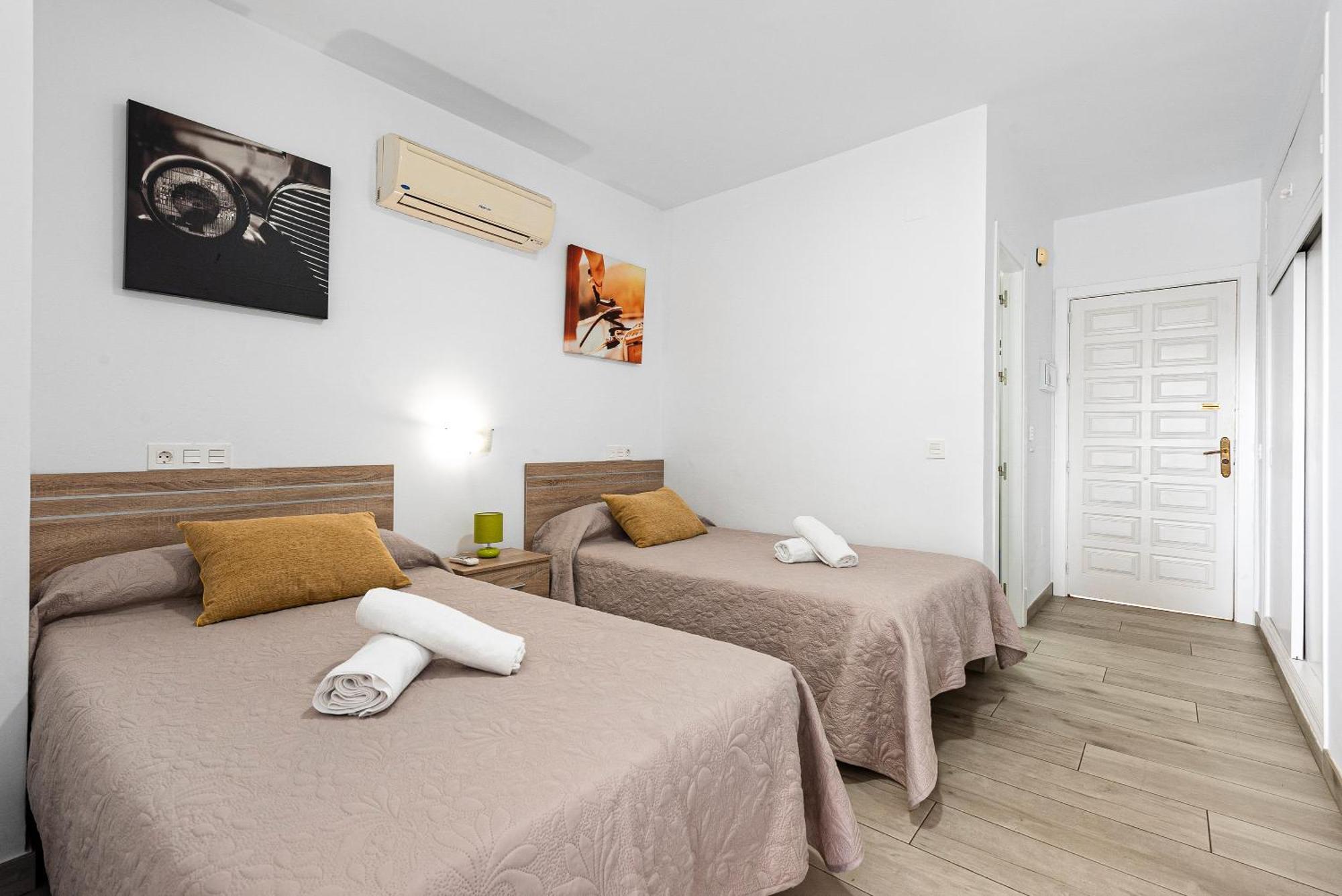 Palace Carihuela Apartment