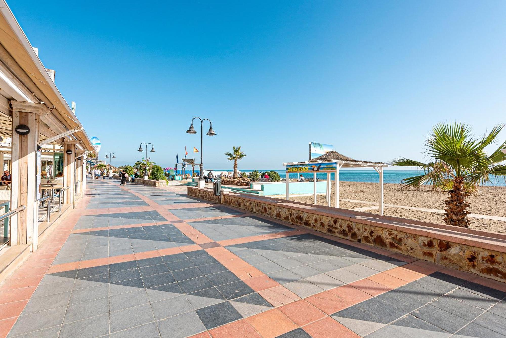 Palace Carihuela Apartment Torremolinos