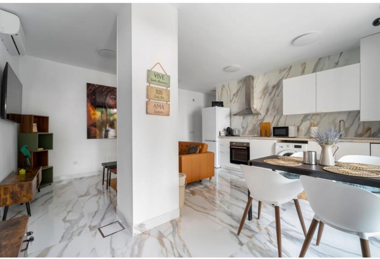 Apartment Casa Adela At Parrot At Carihuela *