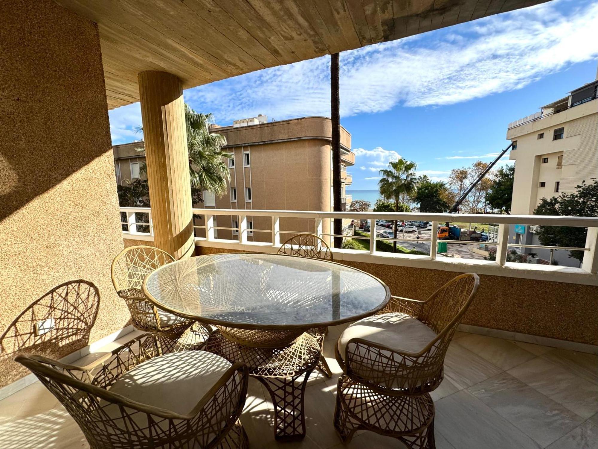 Appartement Primera Linea De Playa Con Vistas Al Mar Con Garaje B Torremolinos