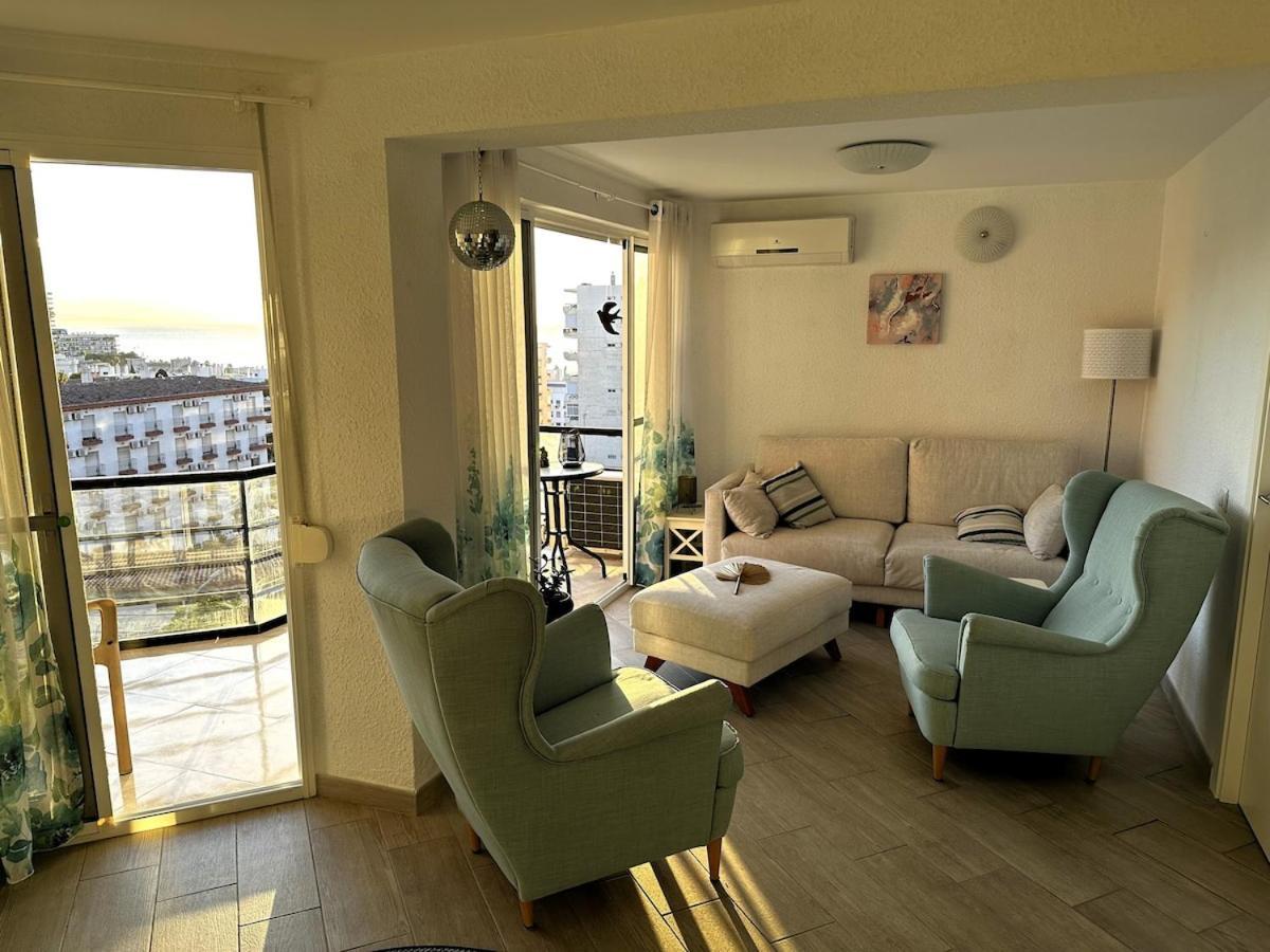 Marvelous Sea & Garden View, Near Carihuela Apartment *