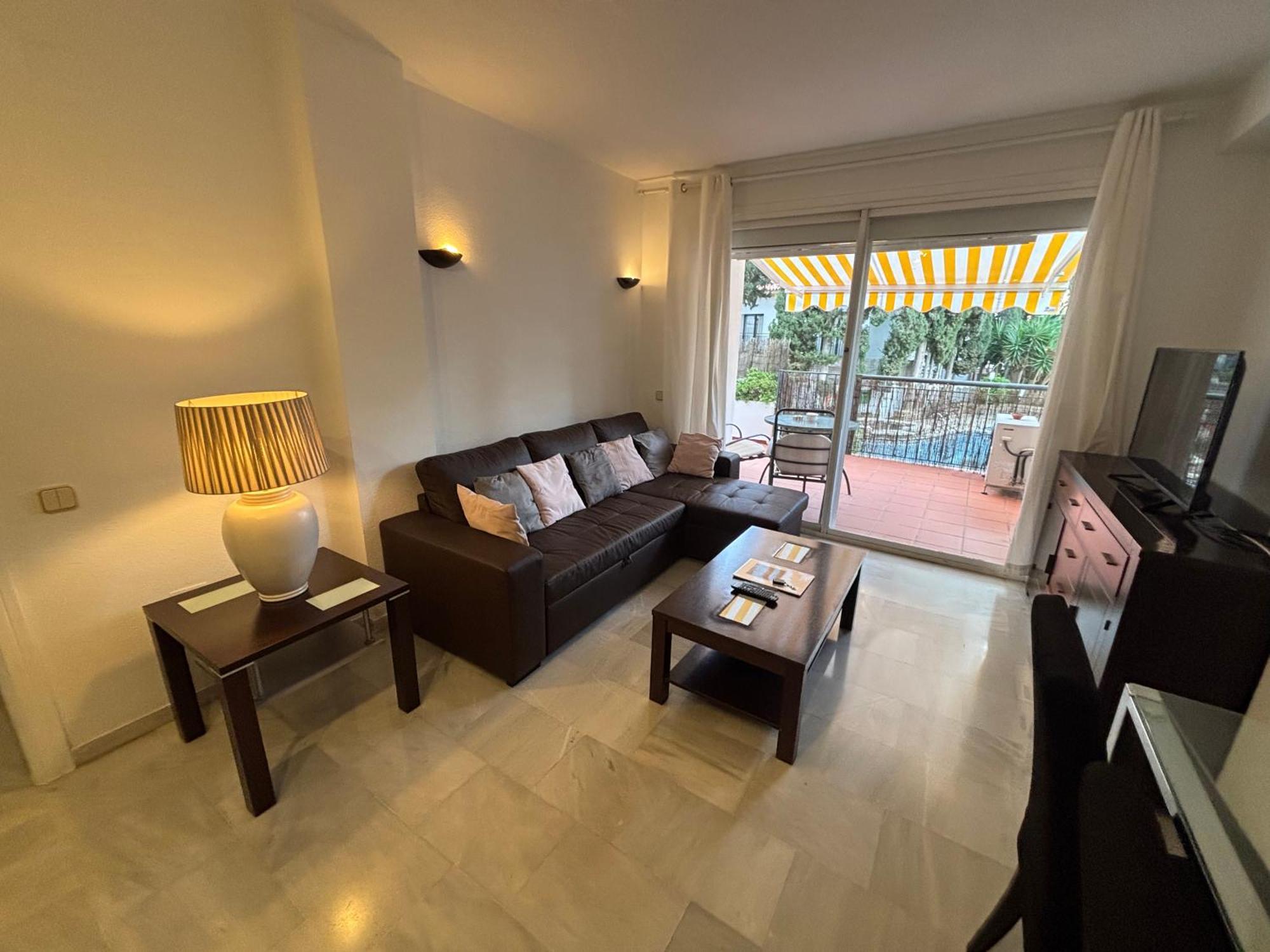 Ola Blanca Carihuela Torremolinos
