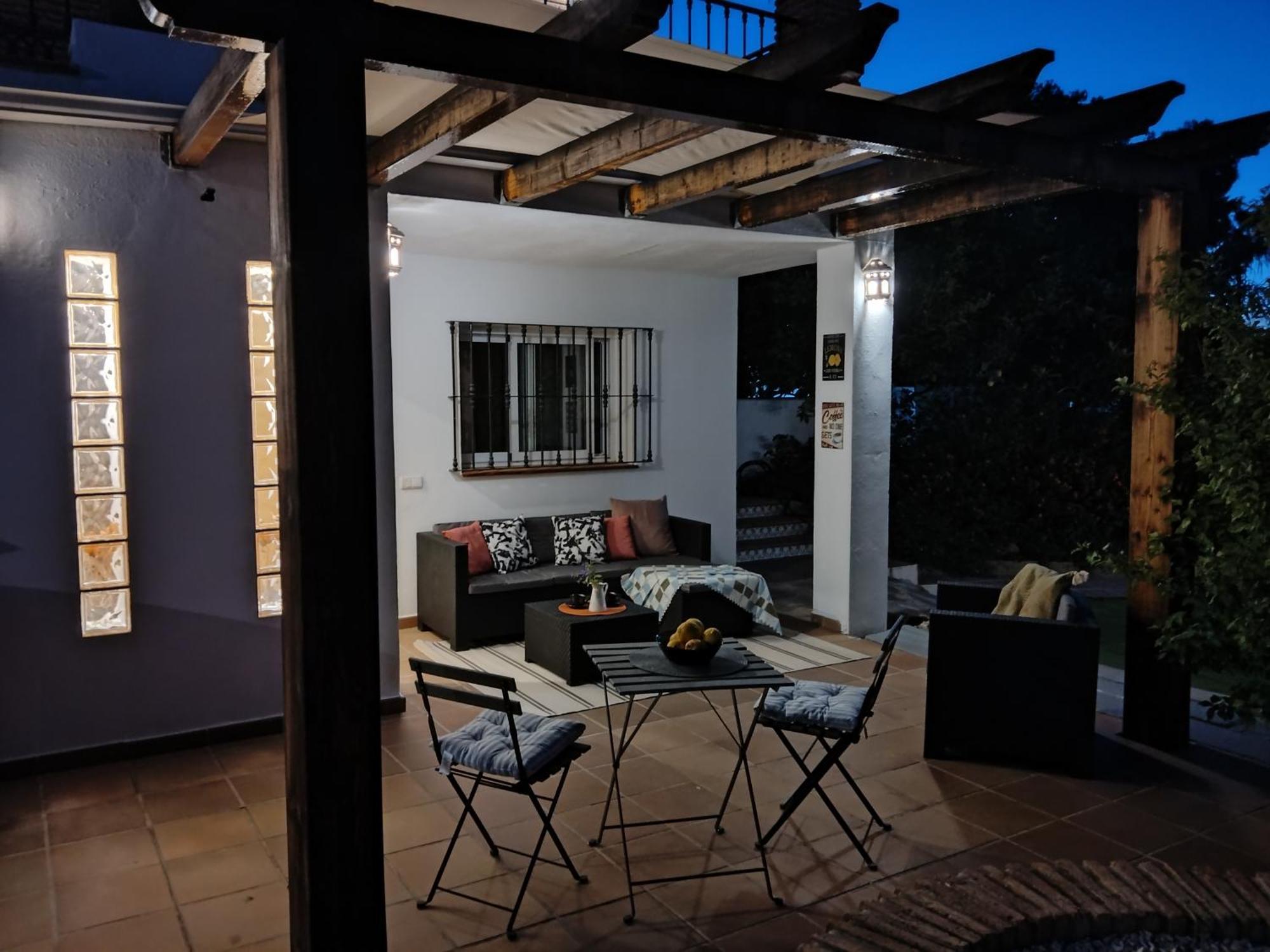 Holiday home The Lemon Grove House