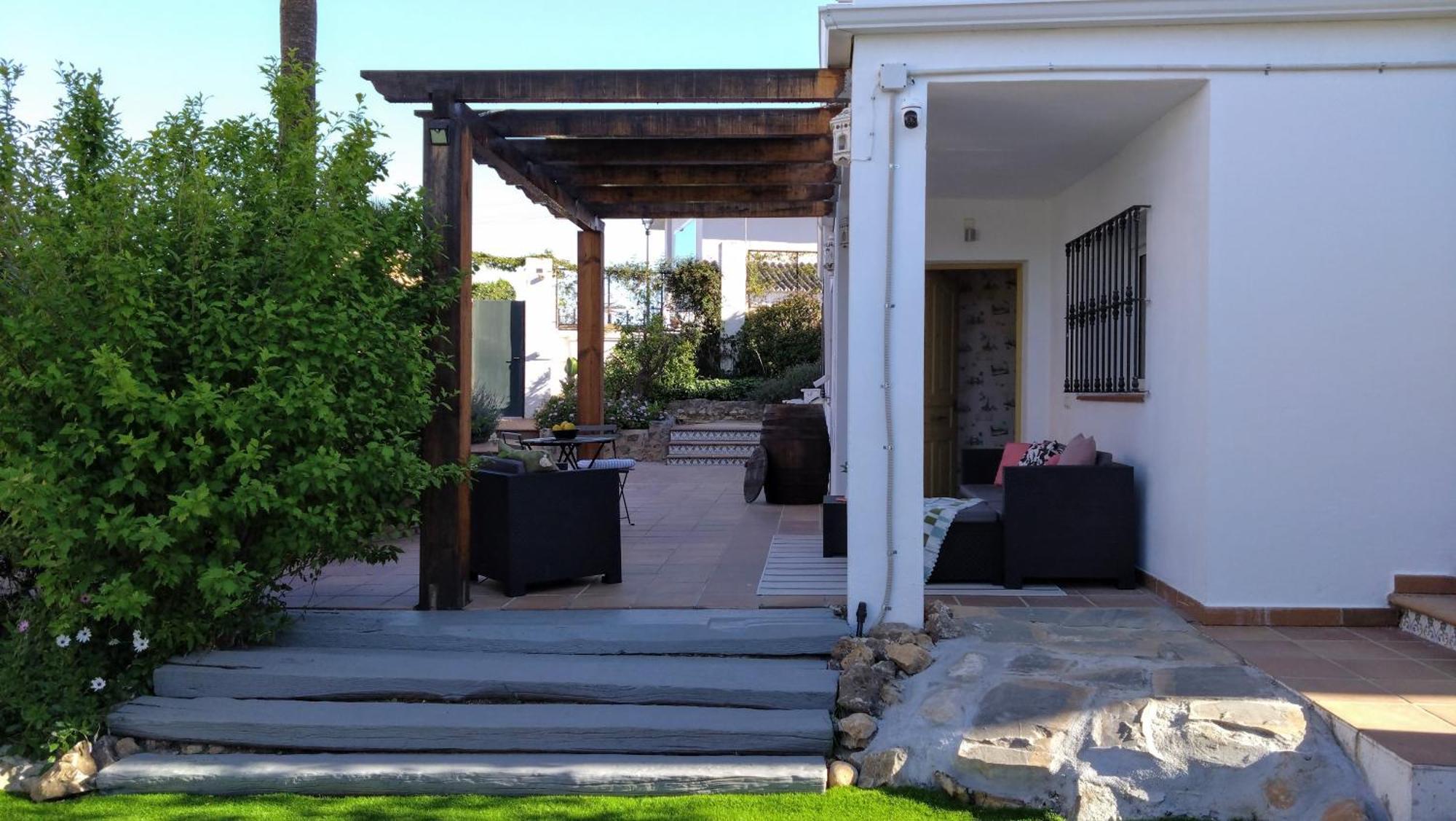 The Lemon Grove House