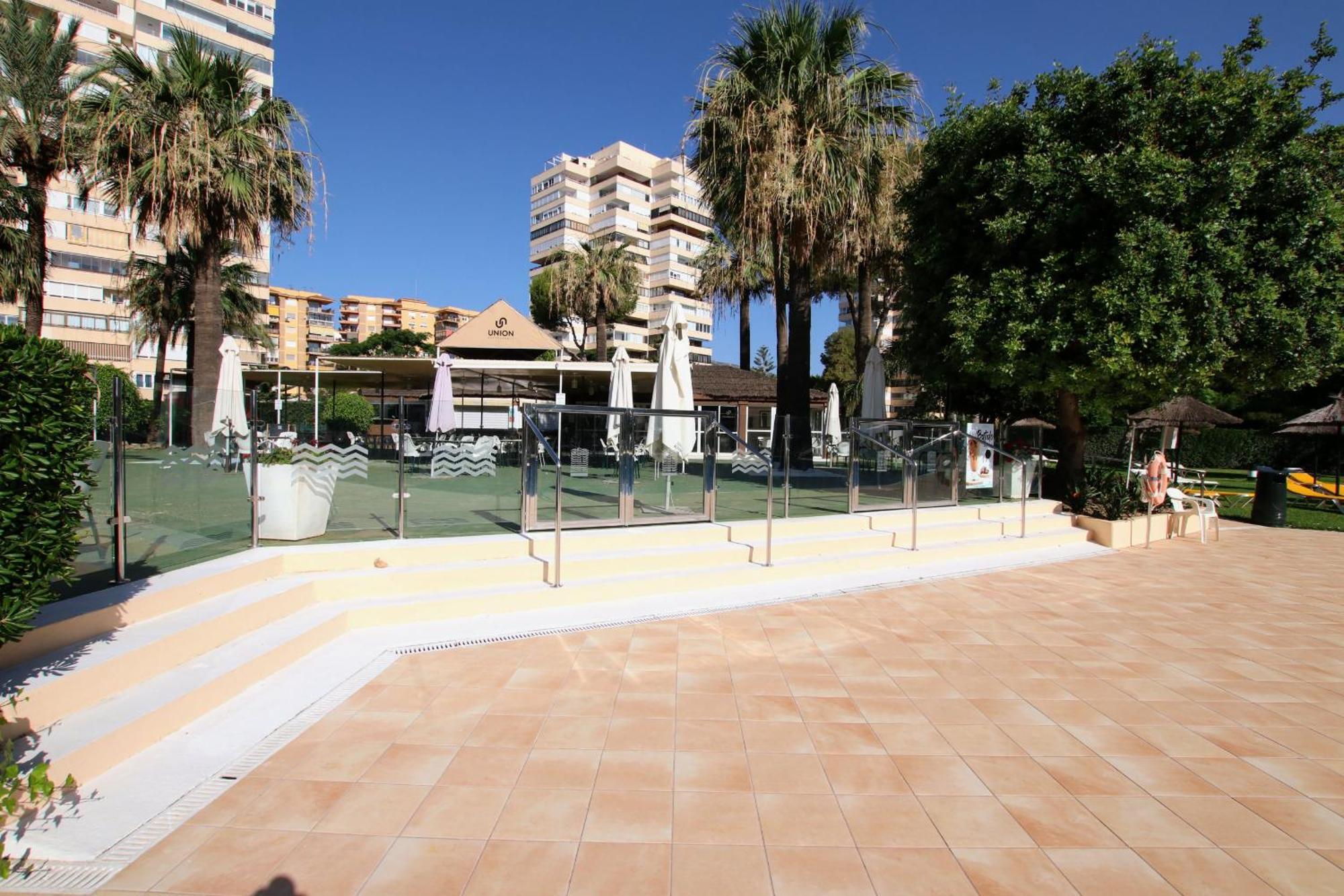 Tess Playamar La Torre Apartment *