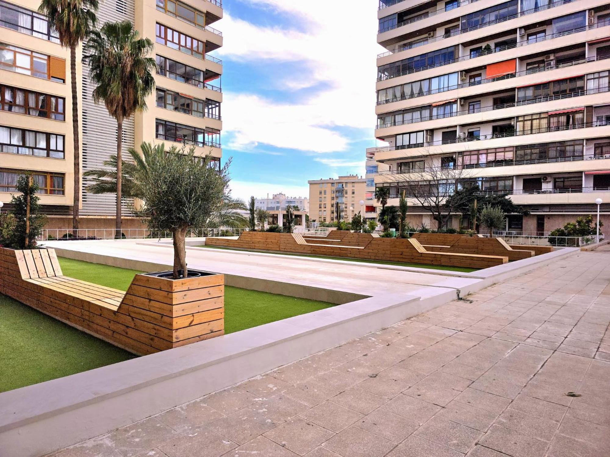 Apartment Nogalera Rainbow 2-bedroom Apartment, Pool And Parking By Namaste Elite *