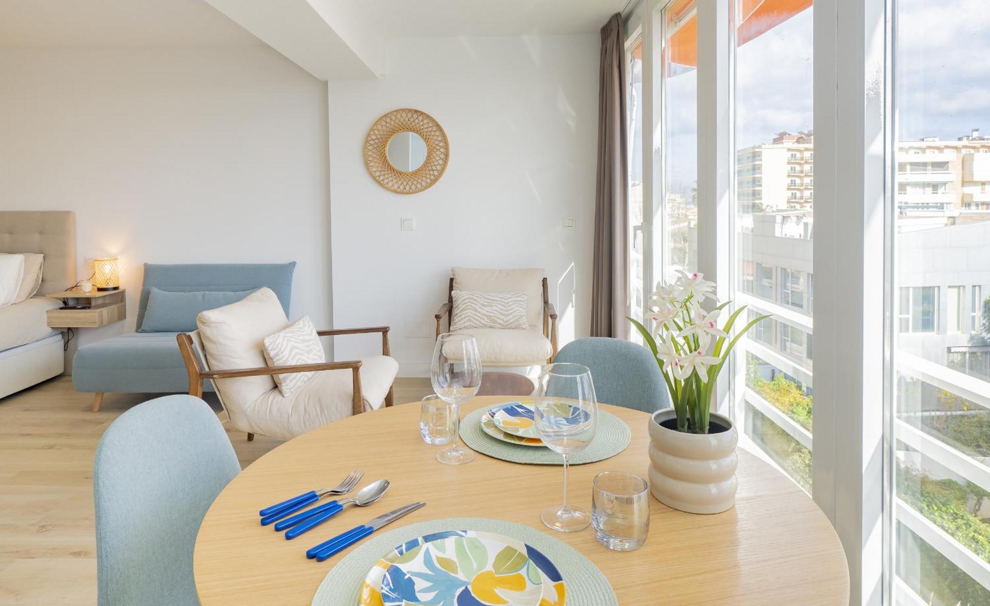 Cubo's Sea View & Fun Eurosol *